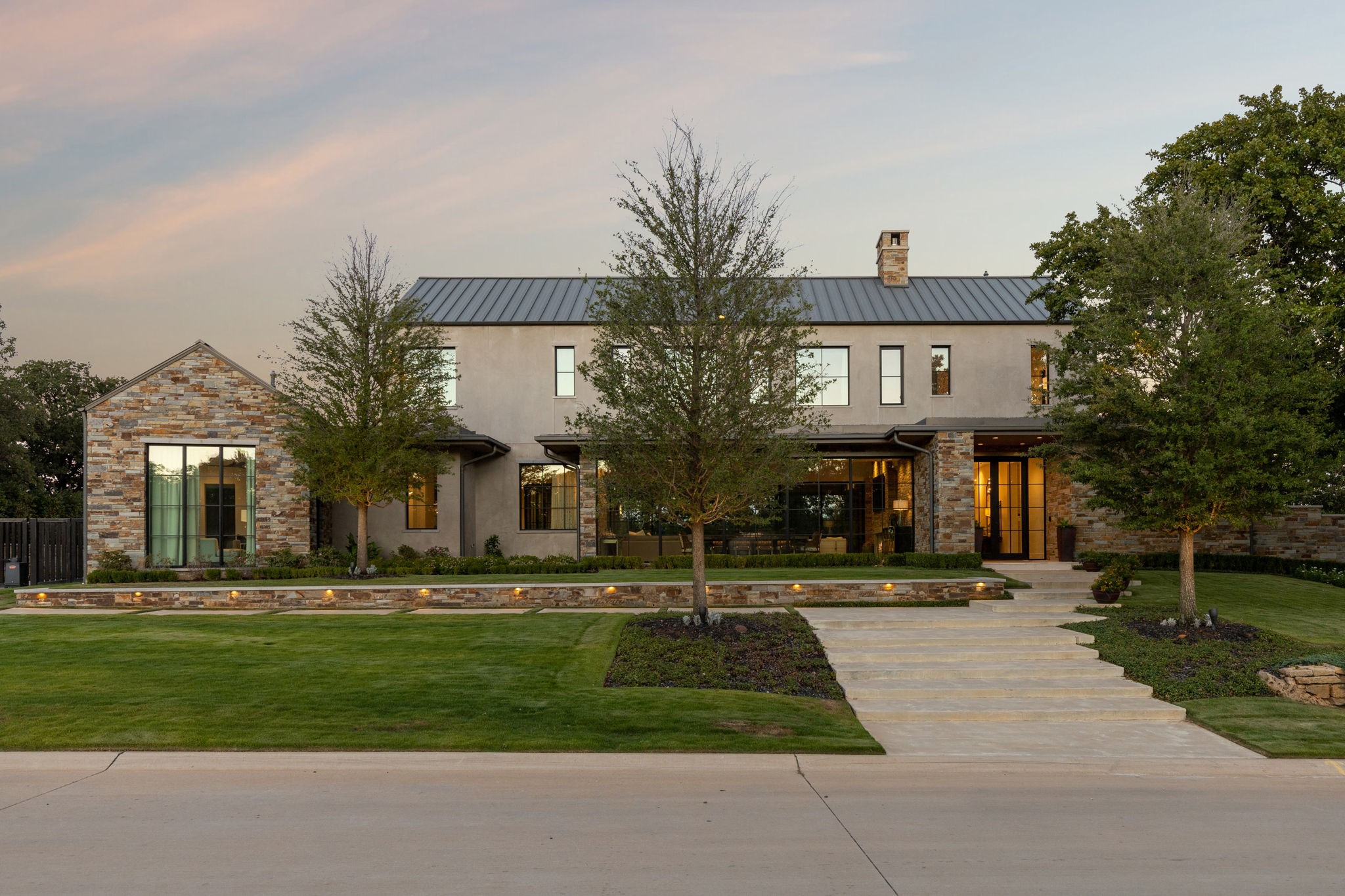 1502 Bluffview Drive