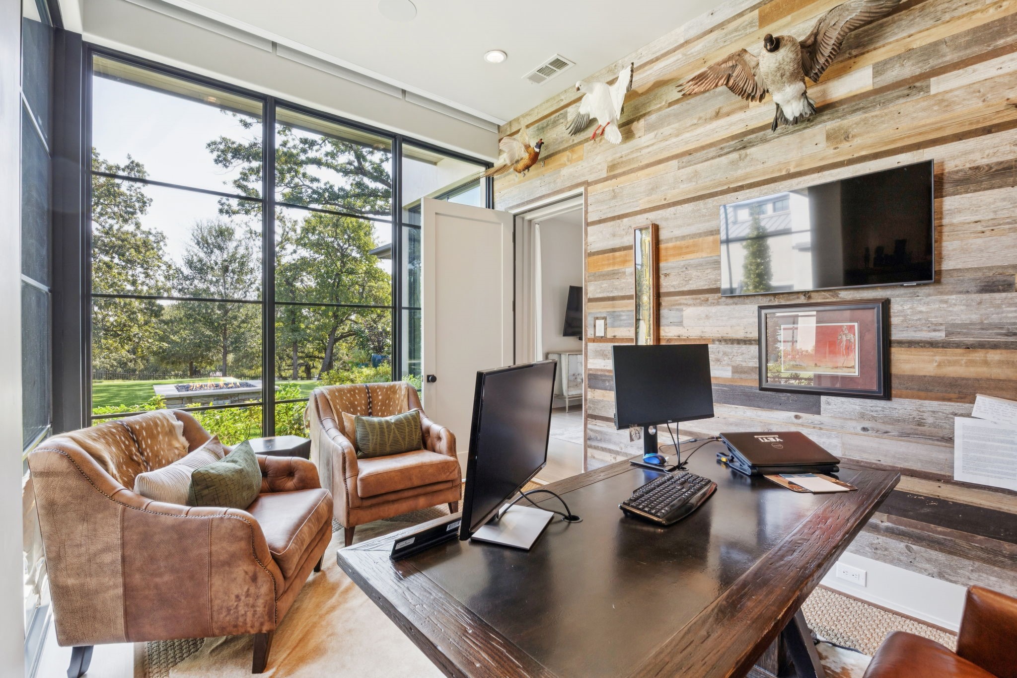 1502 Bluffview Drive