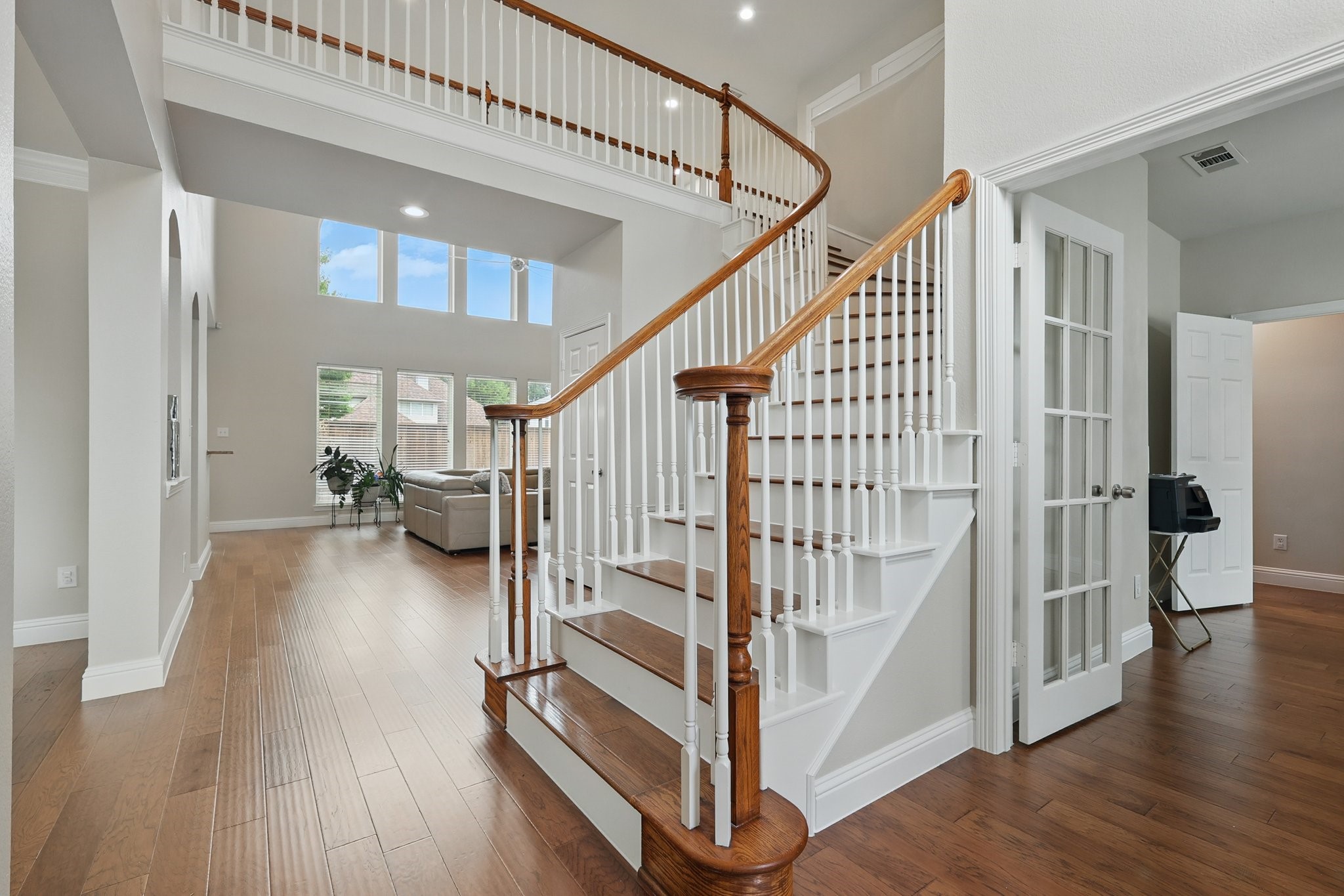 6000 Briaridge Lane