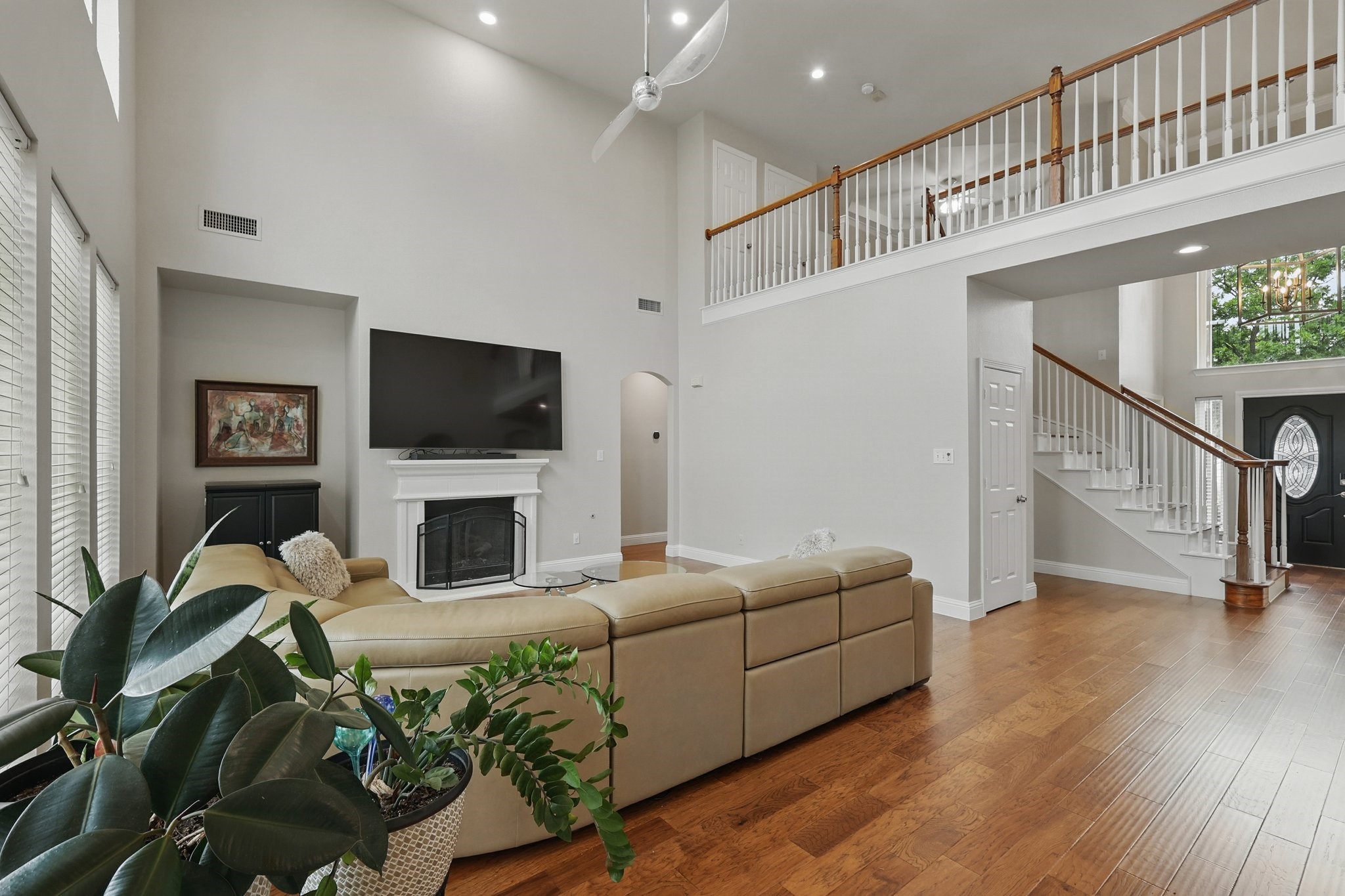 6000 Briaridge Lane
