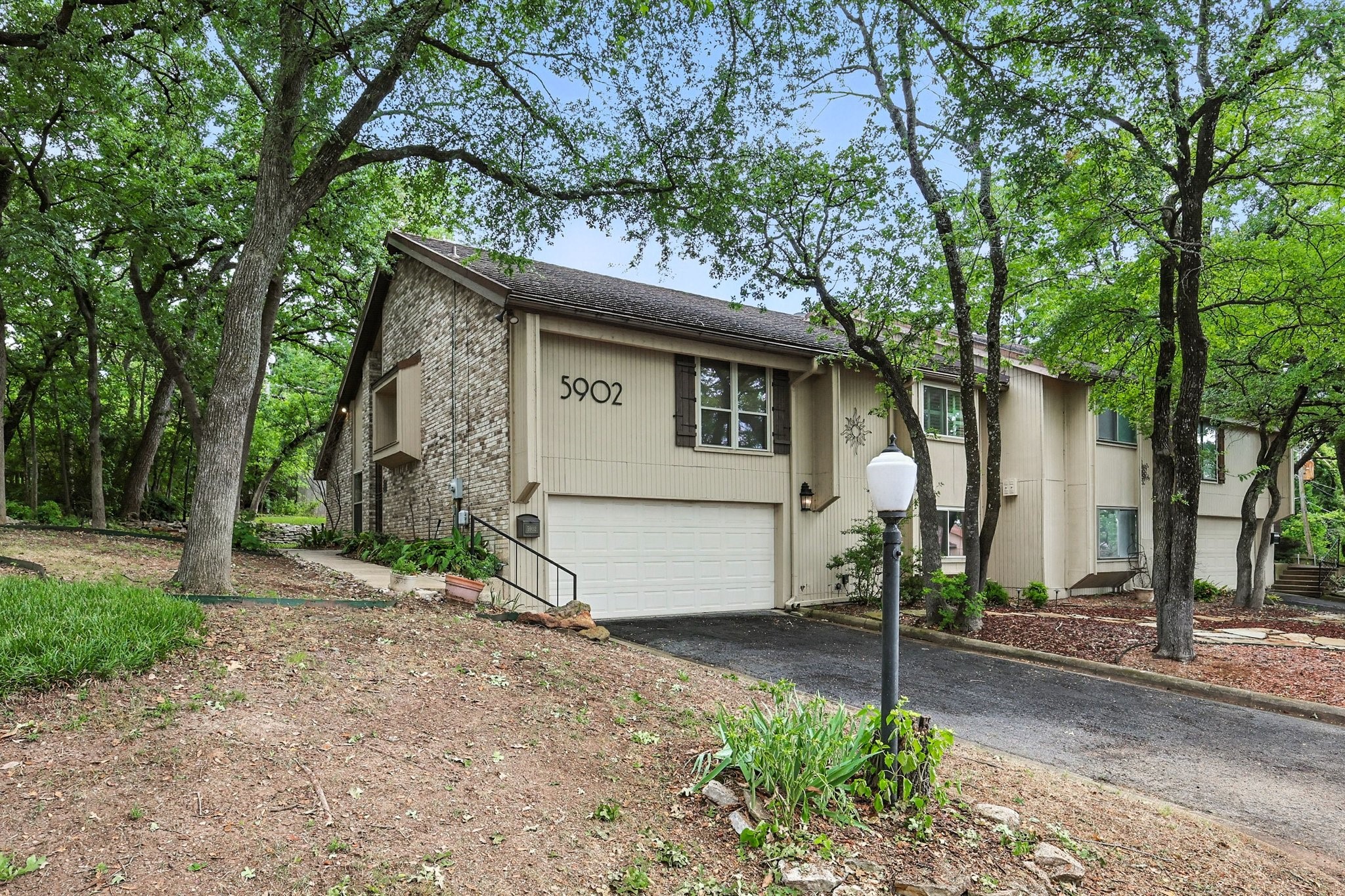 5902 Chimney Wood Circle