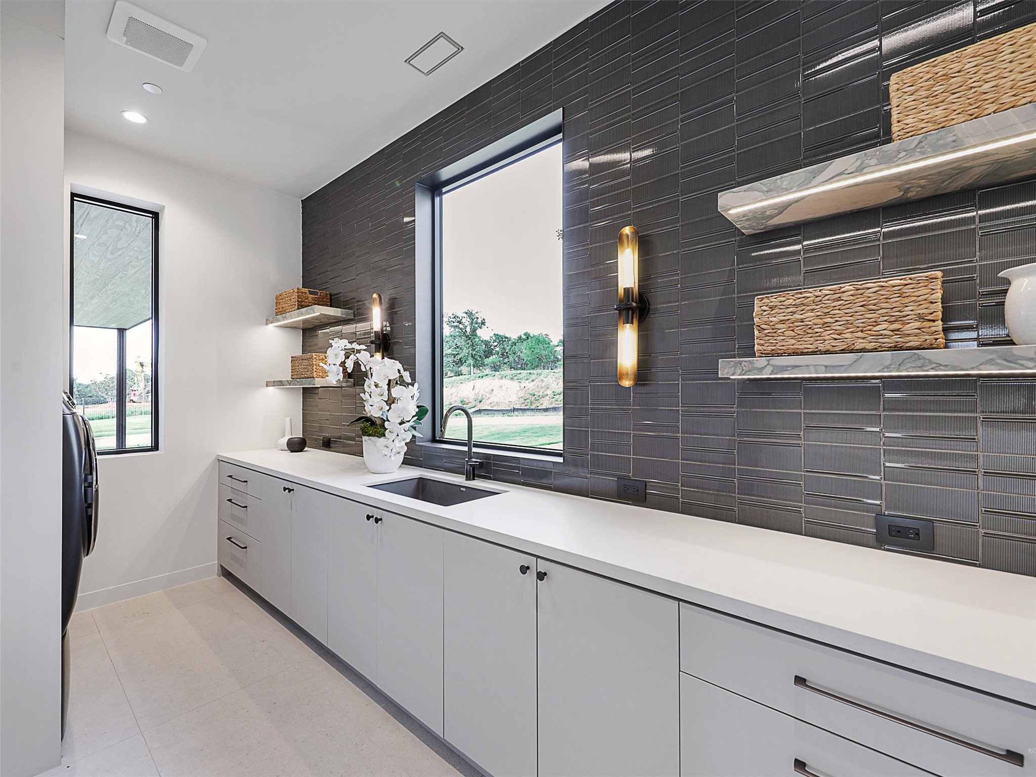 2645 Magnolia Circle