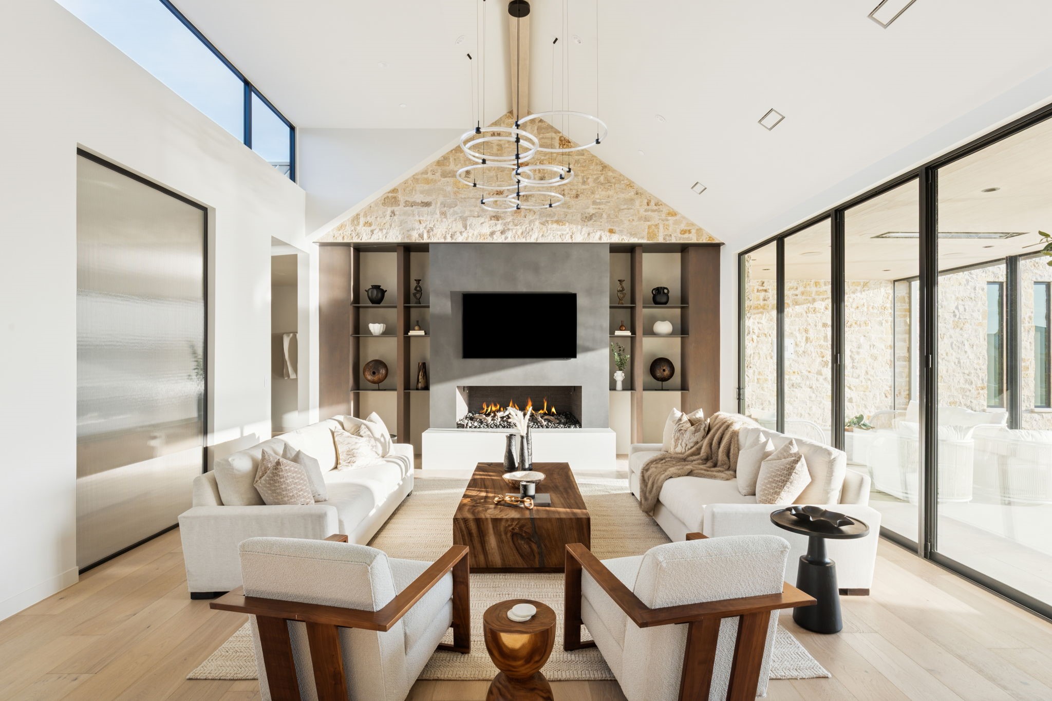 2645 Magnolia Circle