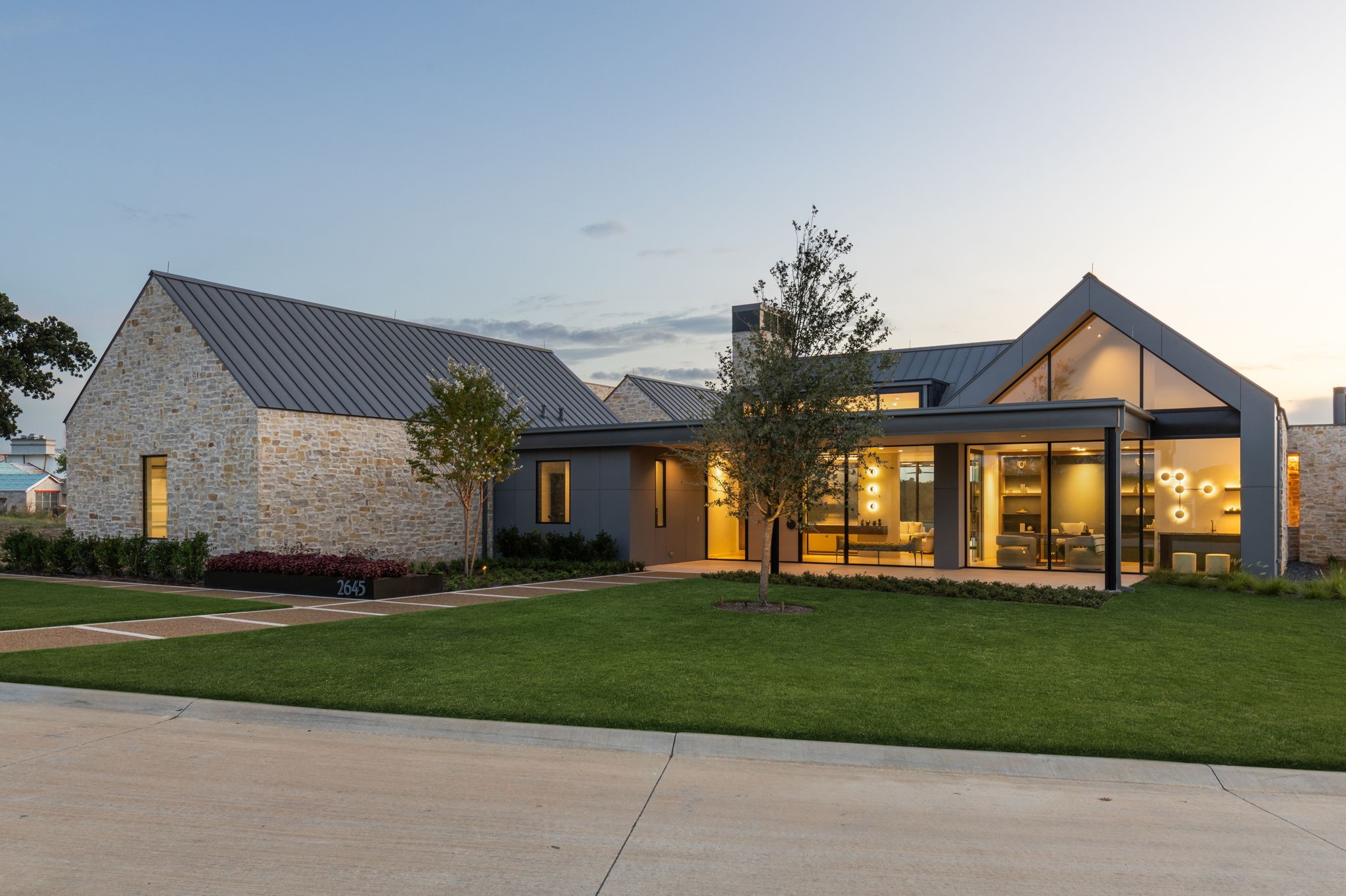 2645 Magnolia Circle