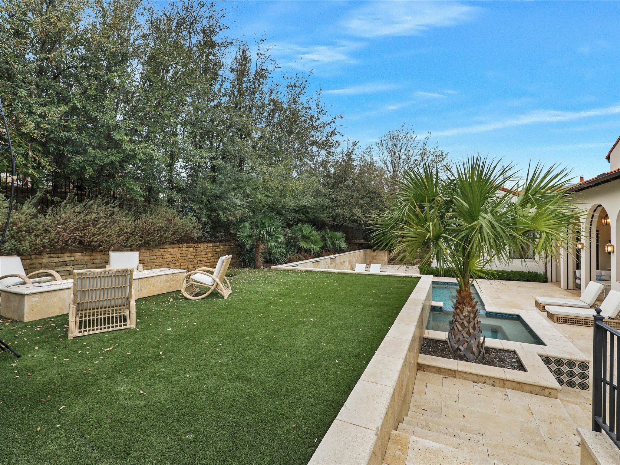 1402 Fountain Grass Court