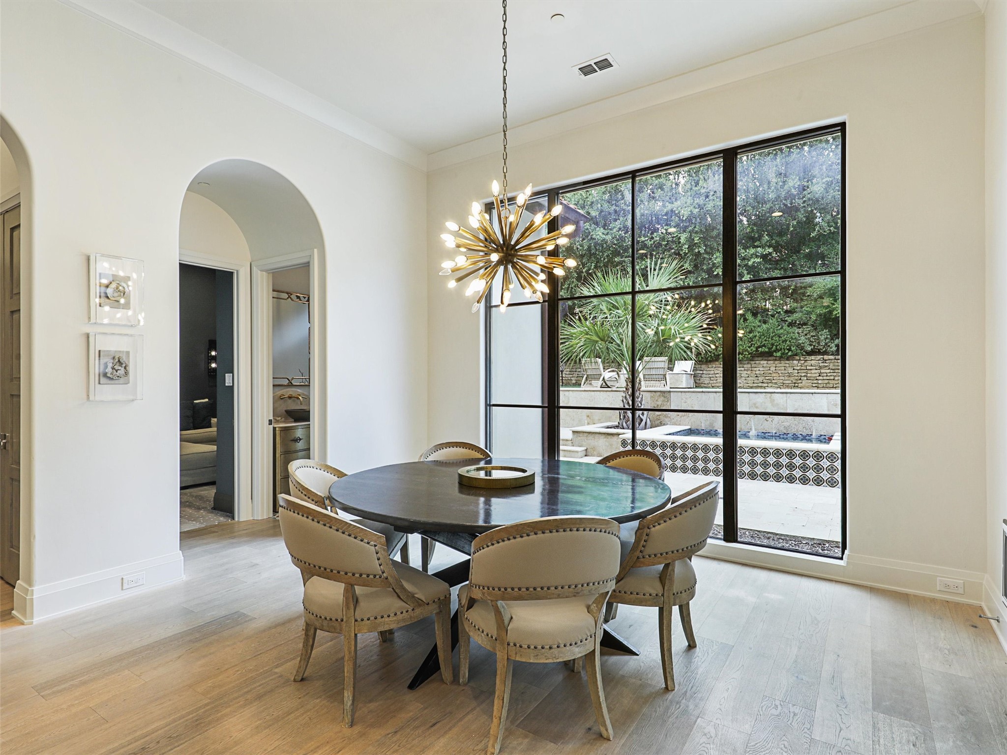 1402 Fountain Grass Court