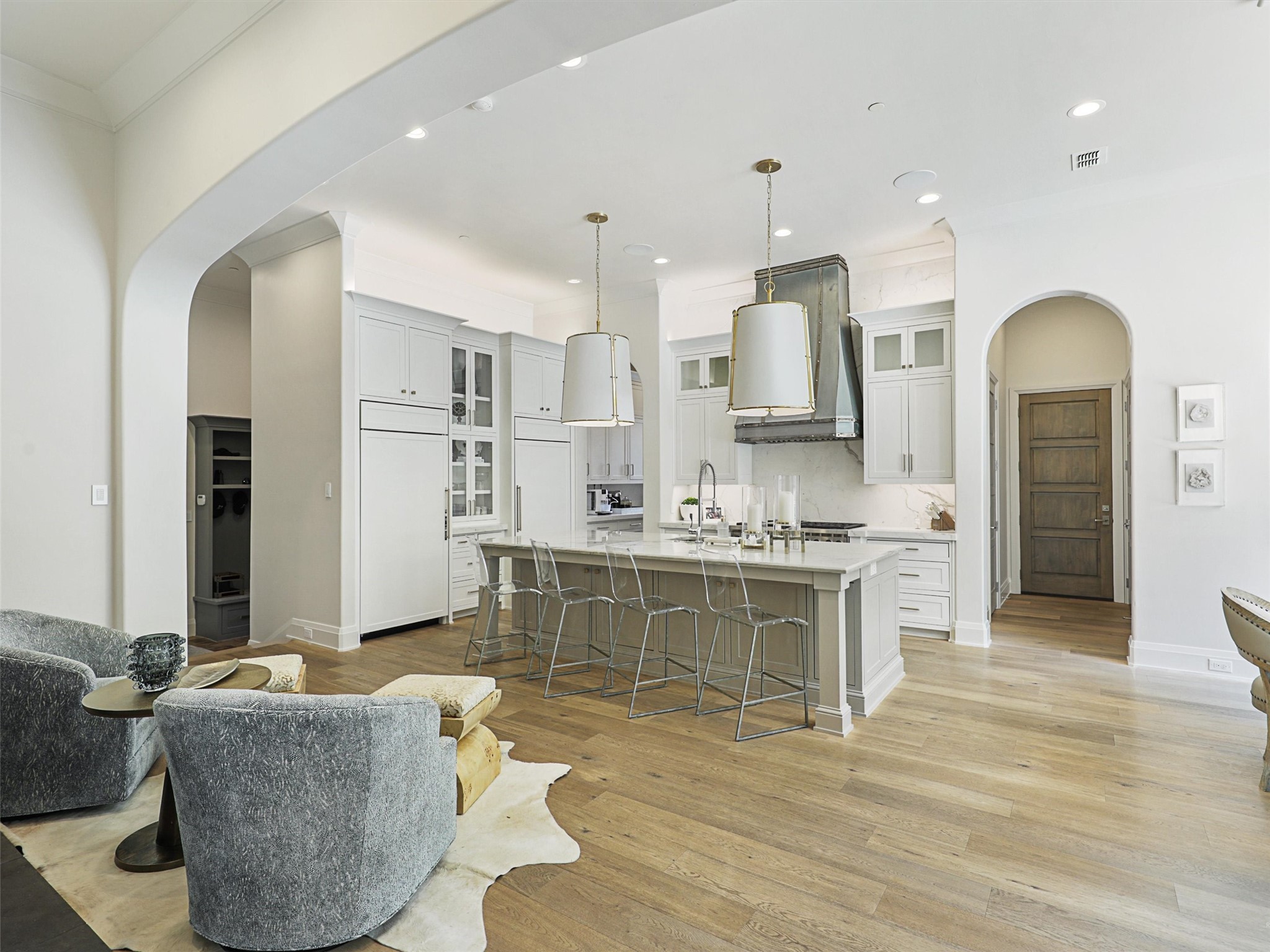 1402 Fountain Grass Court
