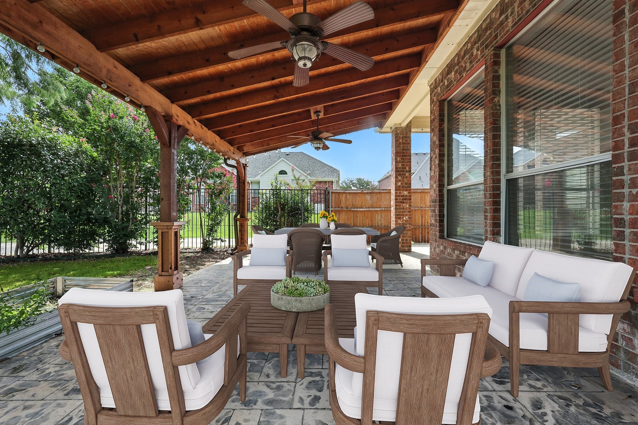 8909 Edinburgh Lane