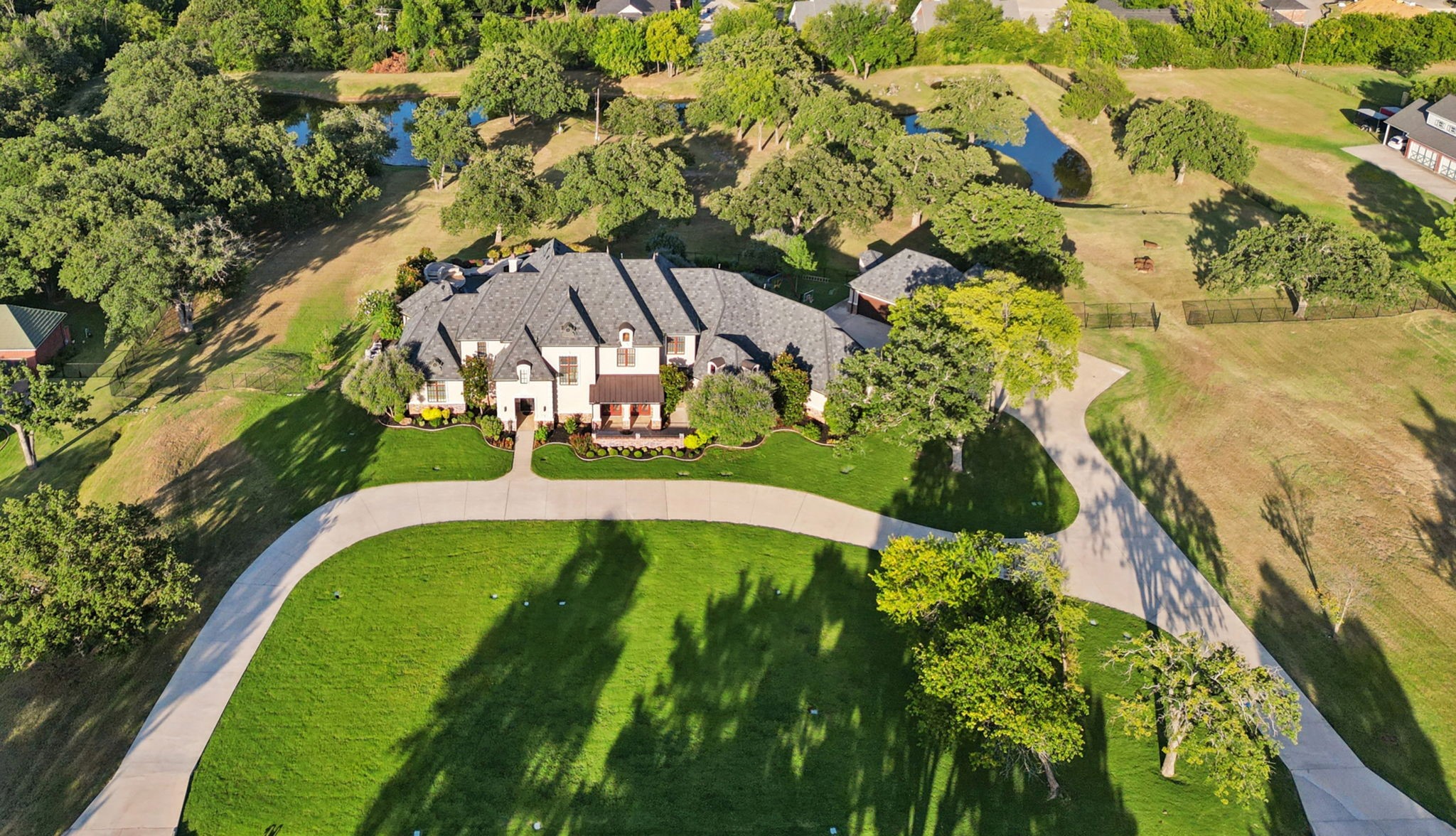 127 Jellico Circle