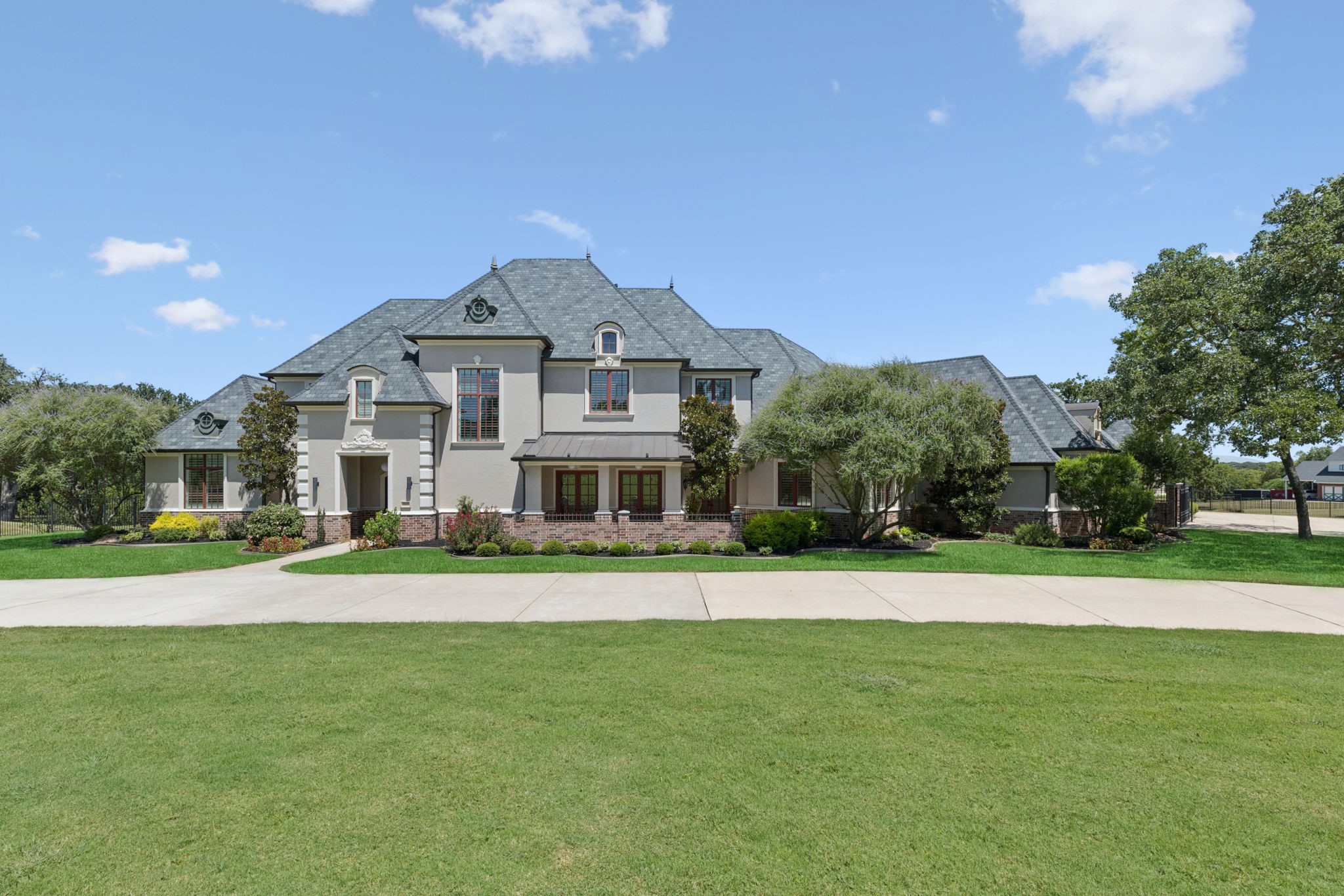127 Jellico Circle