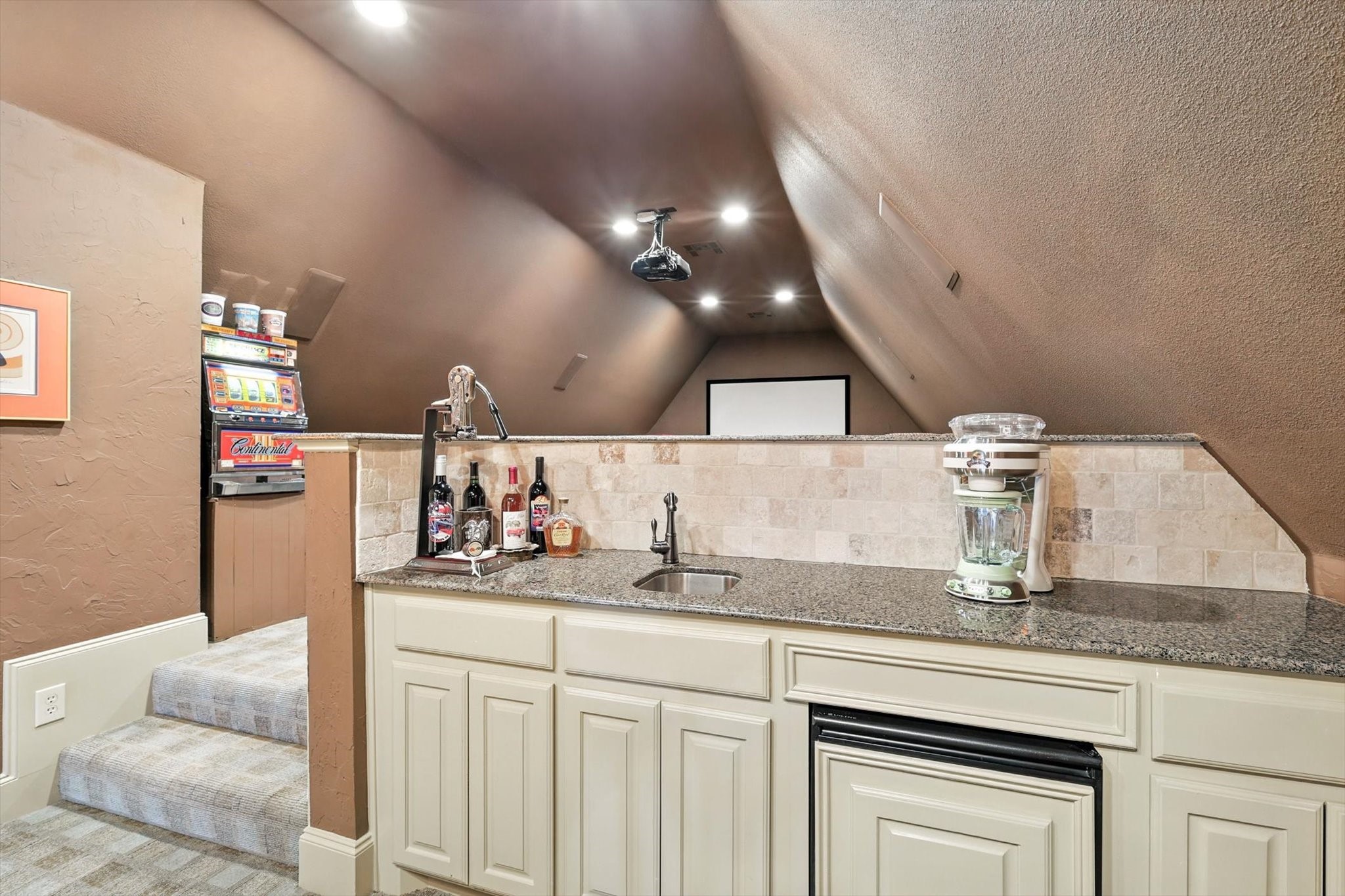 721 Cross Timbers Drive