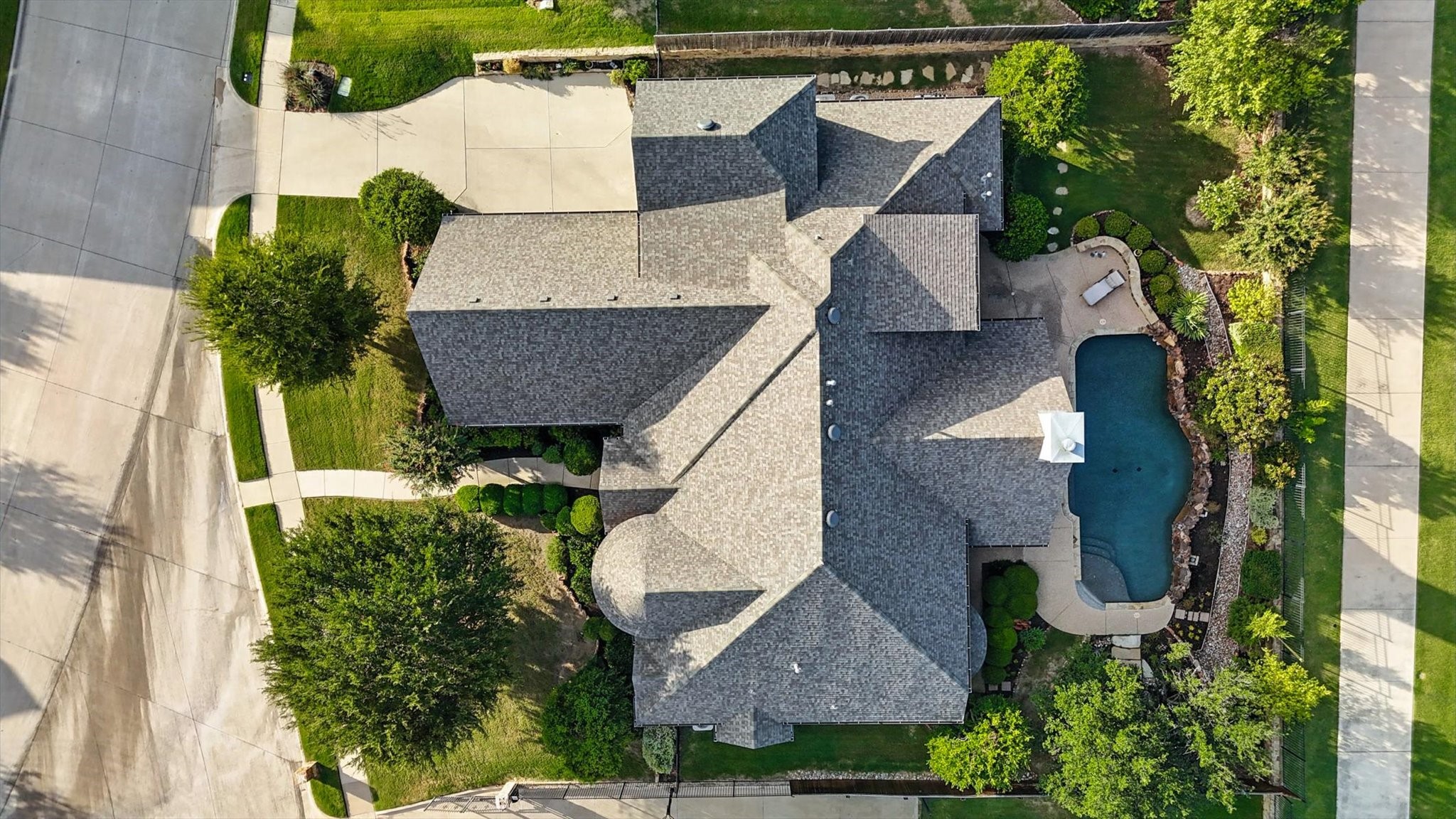 721 Cross Timbers Drive