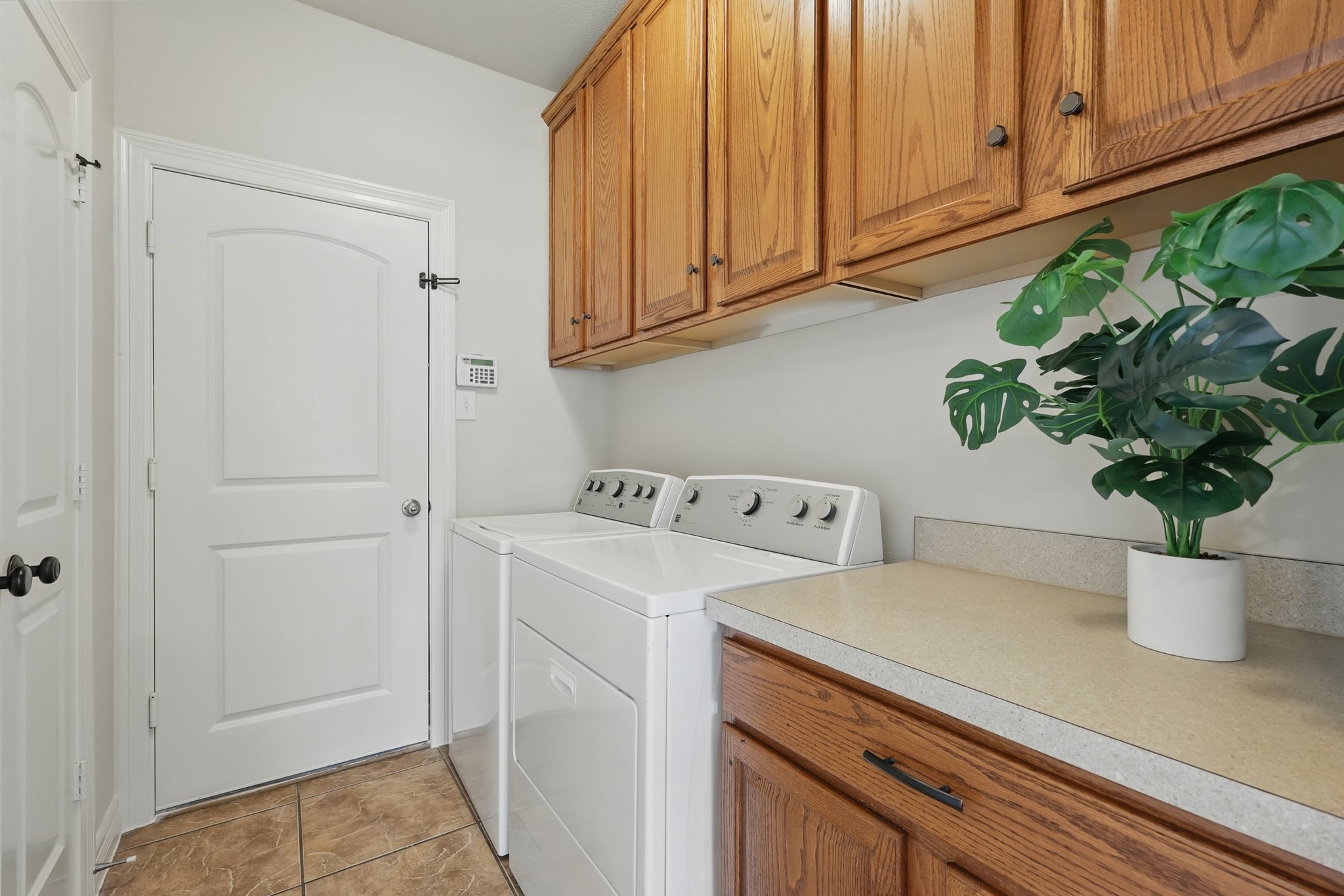 400 Crossbill Lane