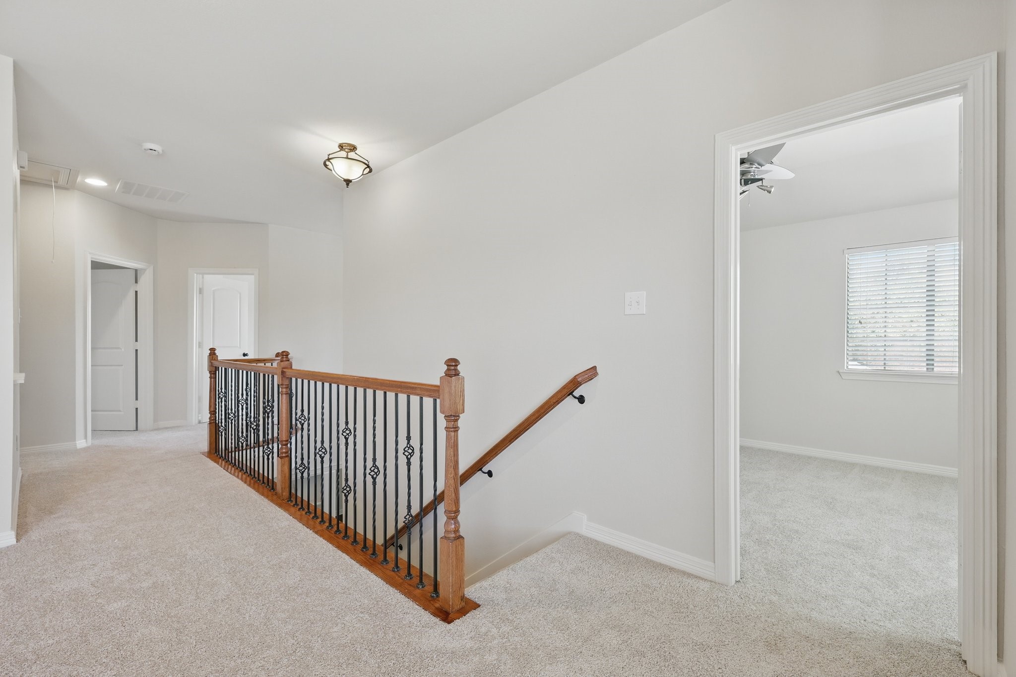 400 Crossbill Lane