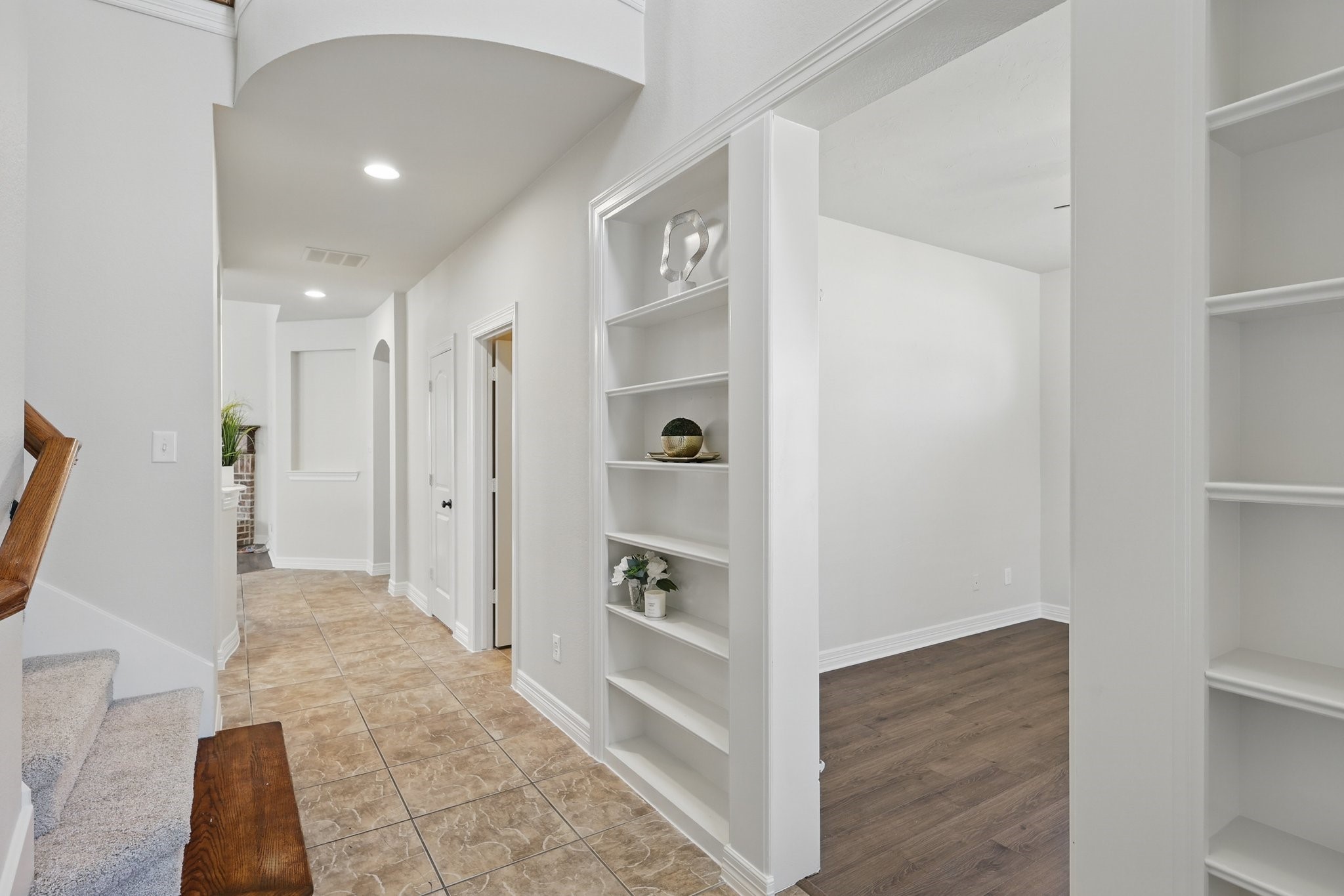 400 Crossbill Lane