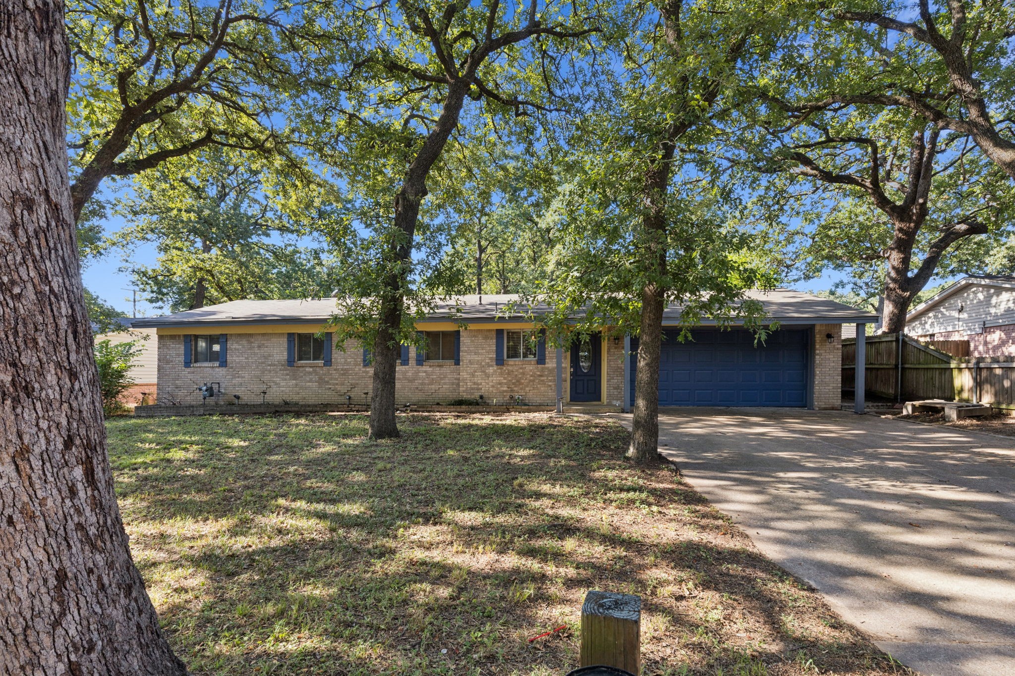 1814 Dogwood Drive