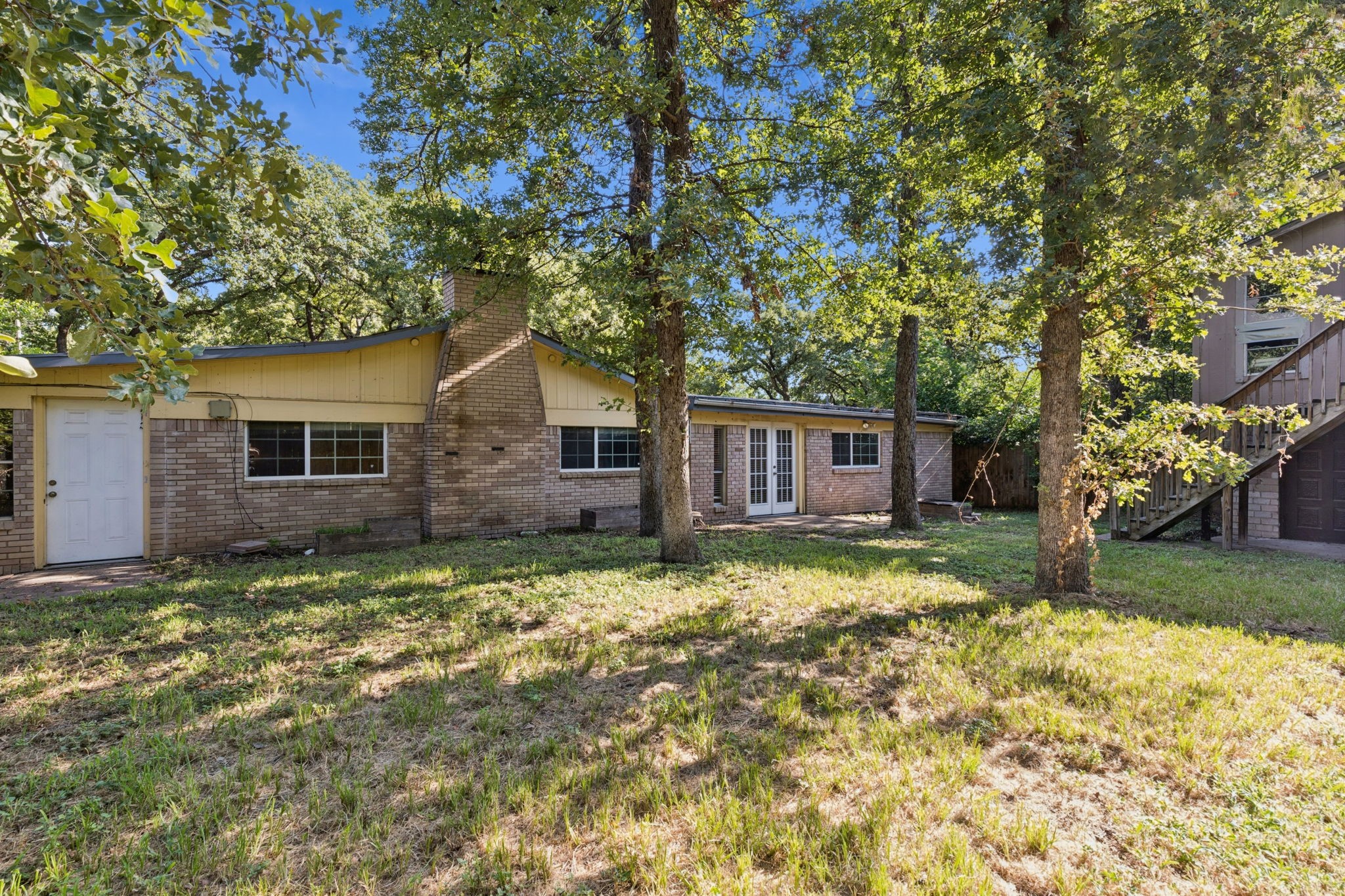 1814 Dogwood Drive