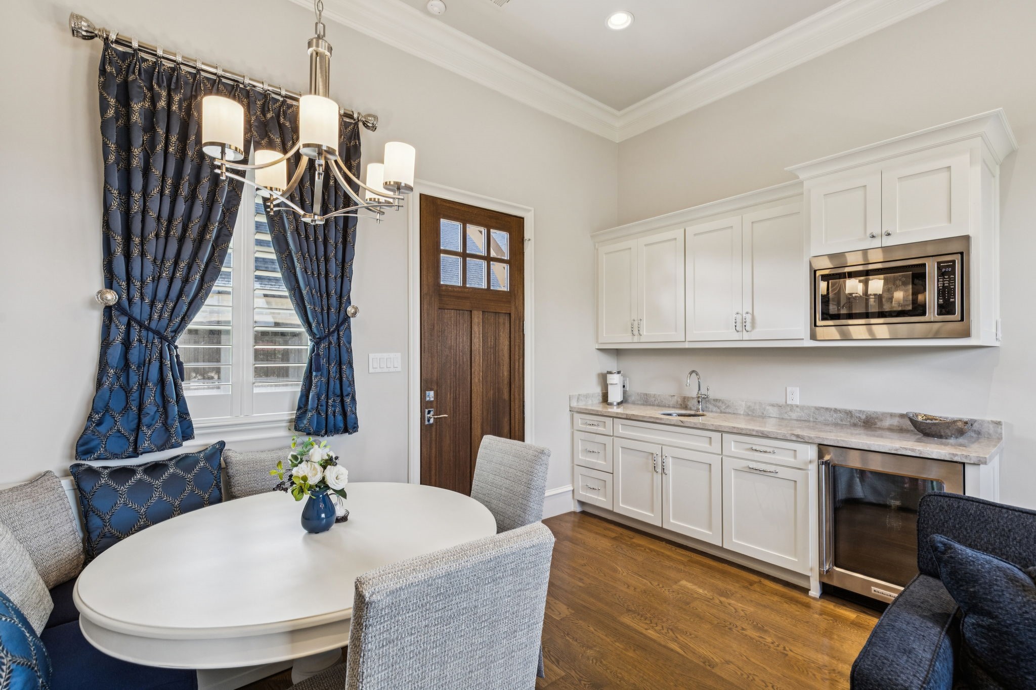 1707 Placid Oaks Court