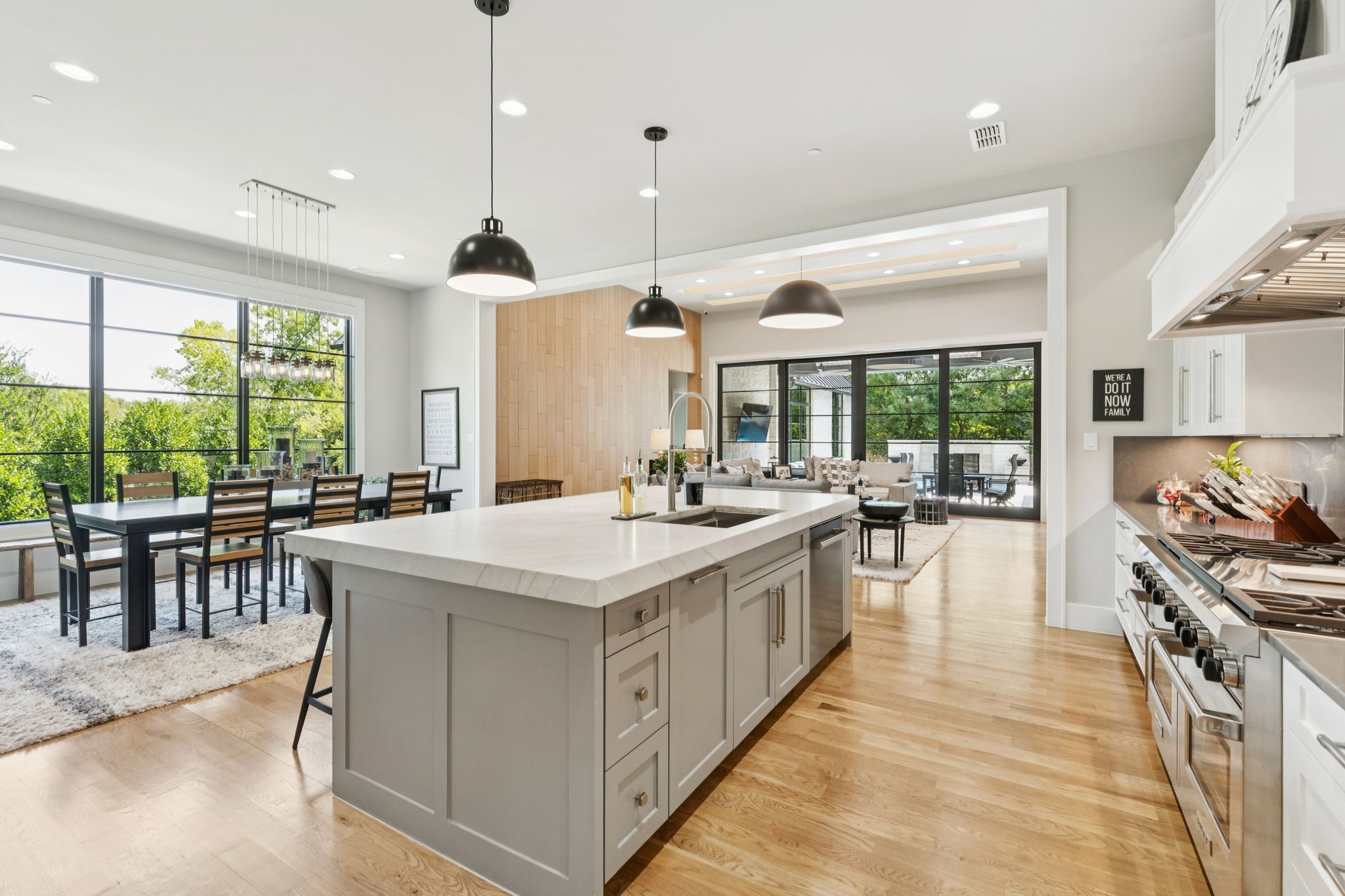 1403 Fountain Grass Court