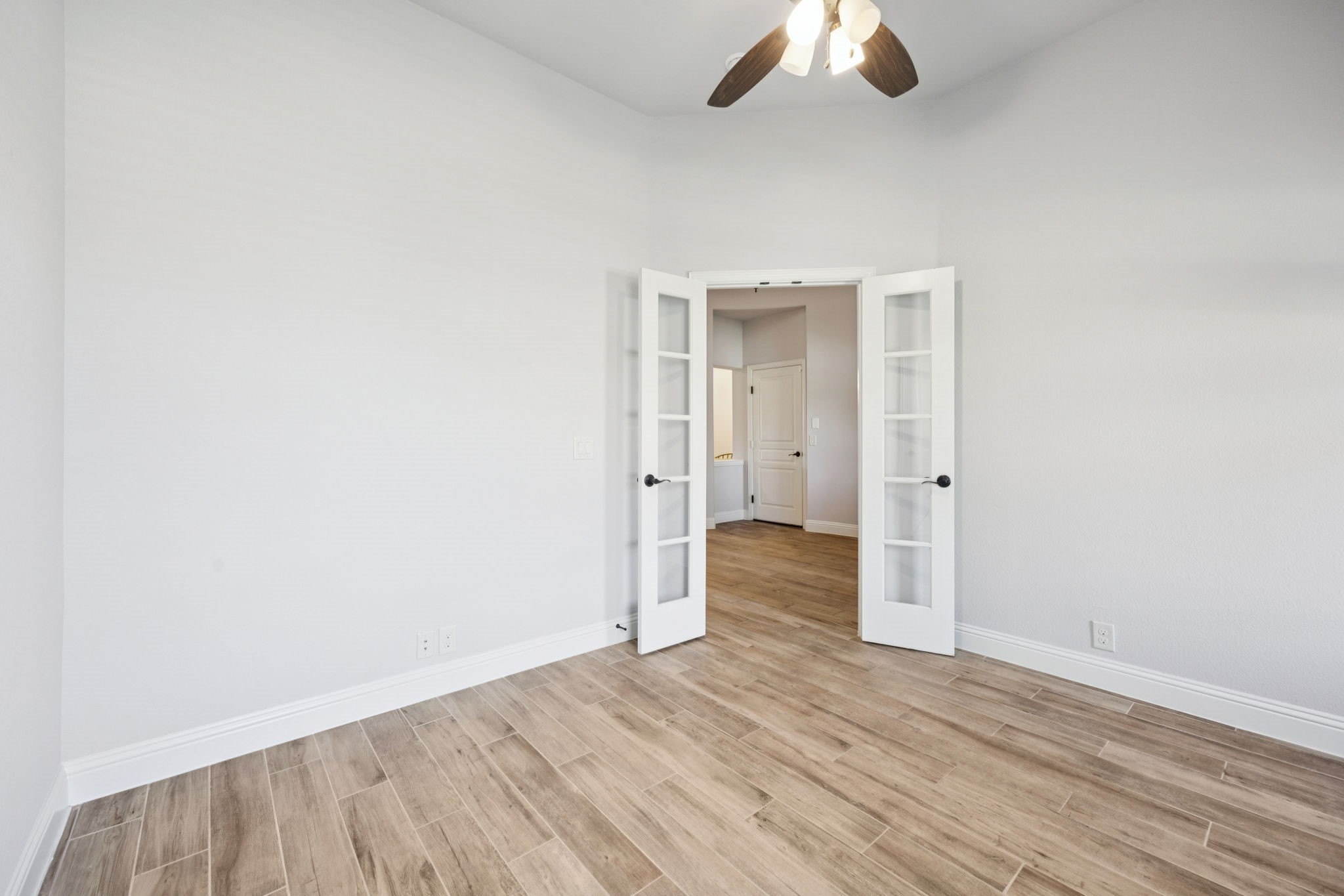 1013 Kettlewood Drive