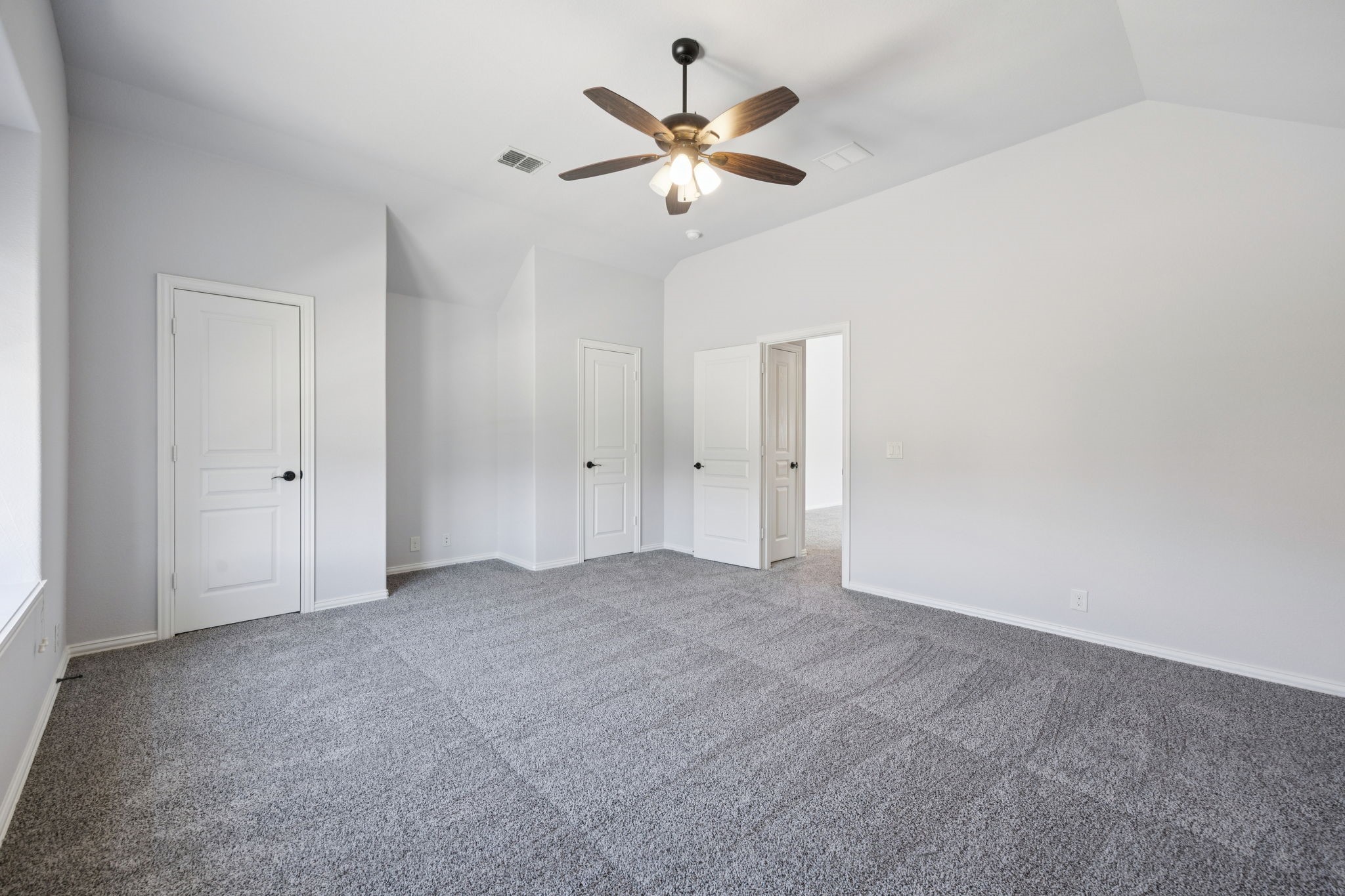 1013 Kettlewood Drive