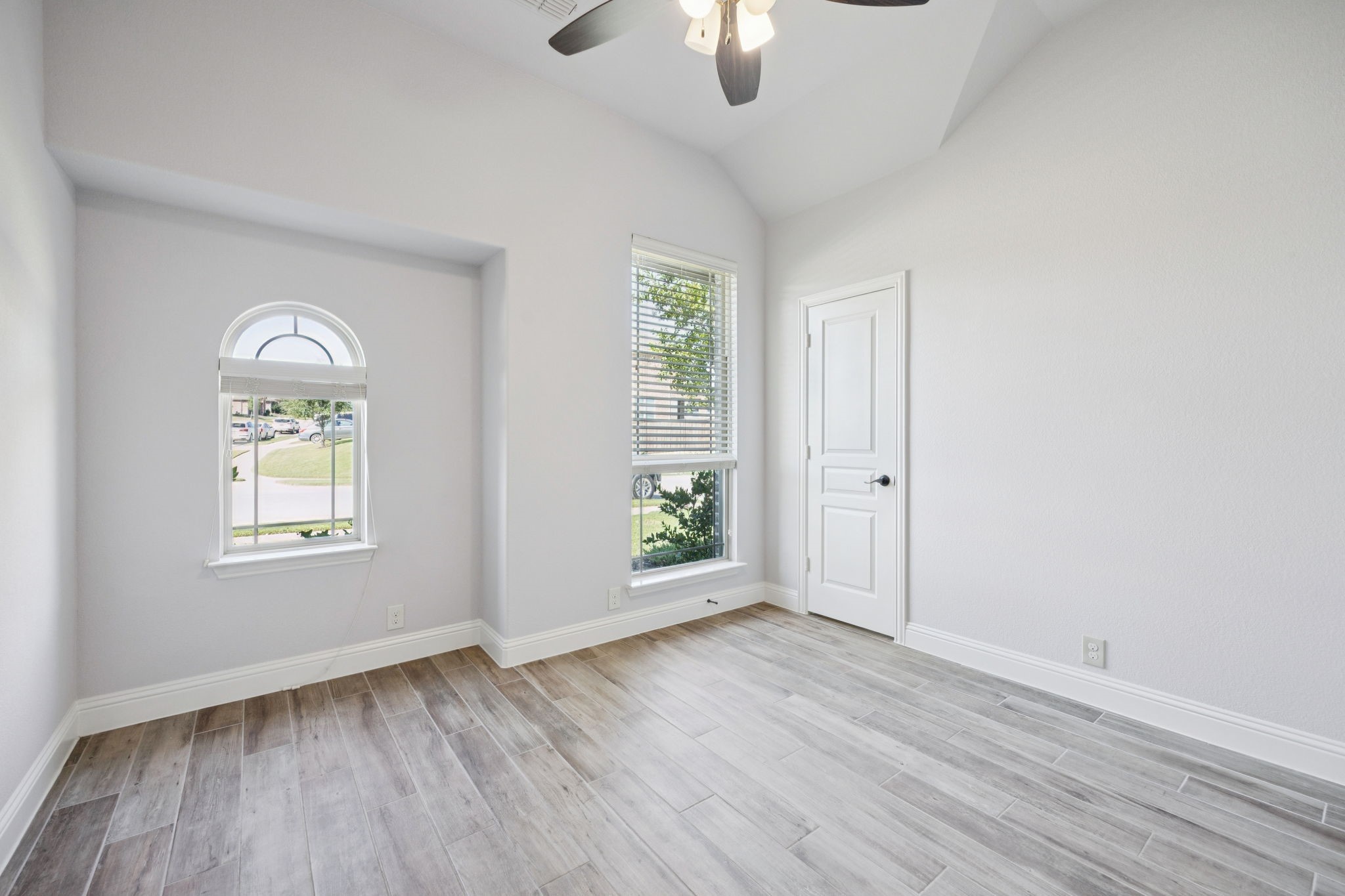 1013 Kettlewood Drive