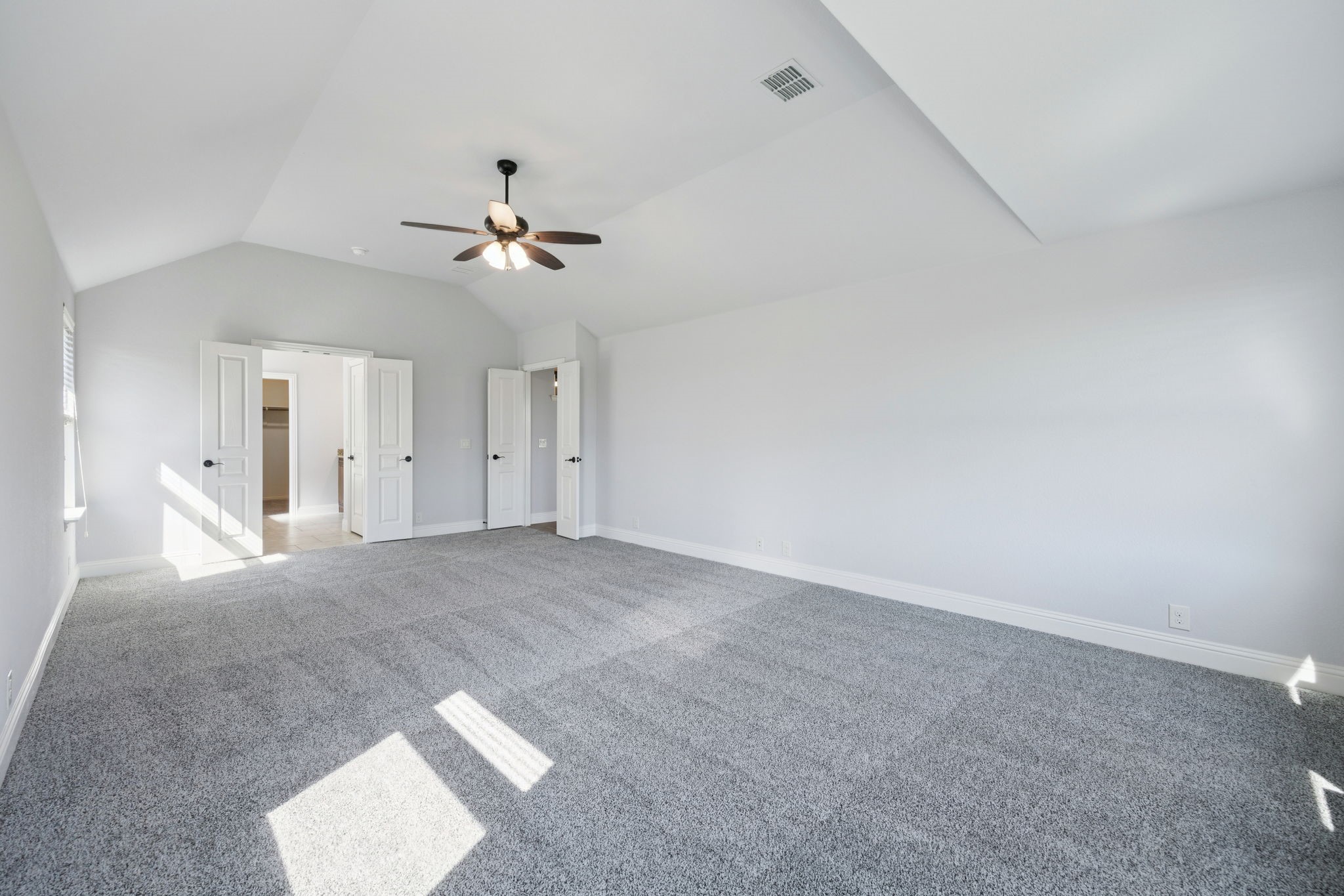 1013 Kettlewood Drive