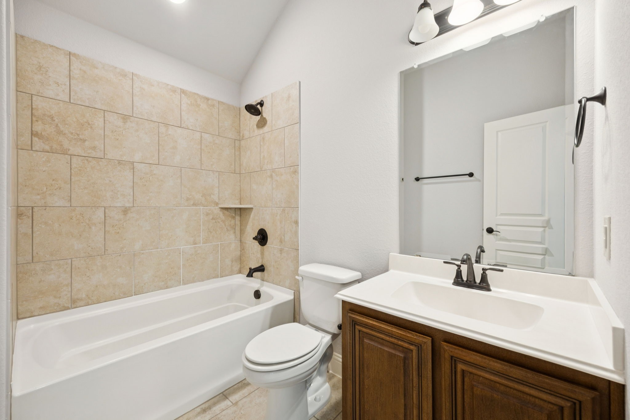 1013 Kettlewood Drive