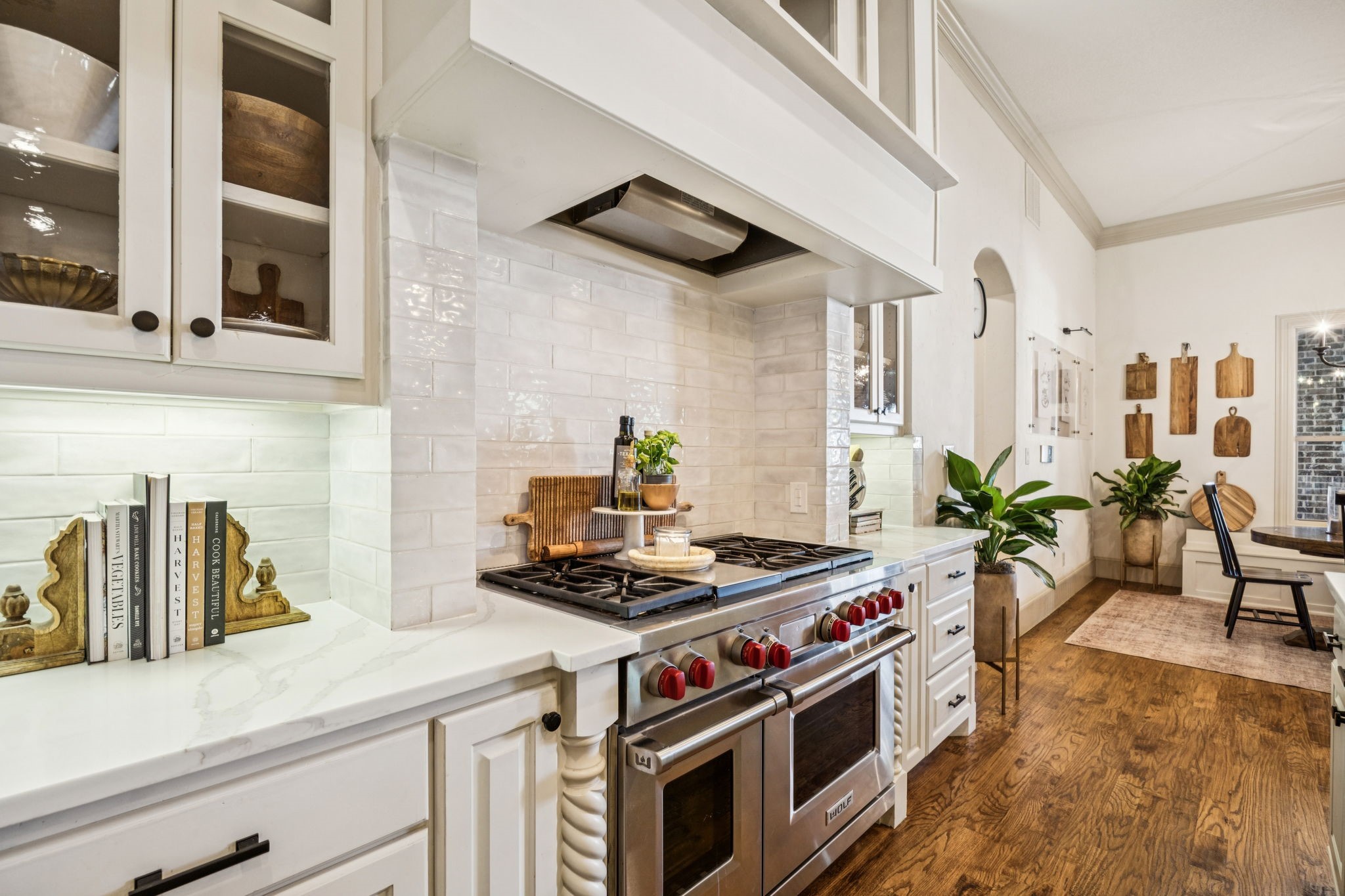 408 W Chapel Downs Drive