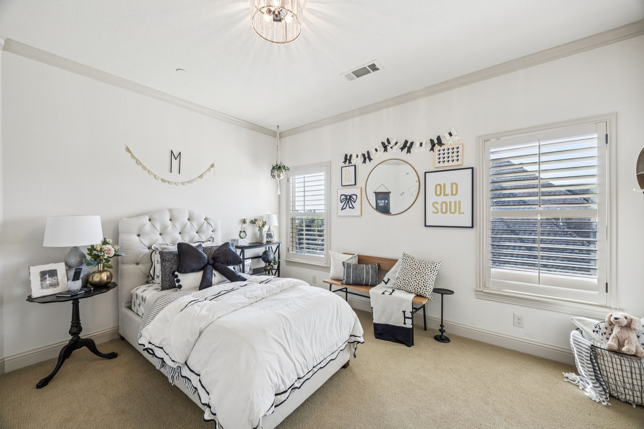 408 W Chapel Downs Drive