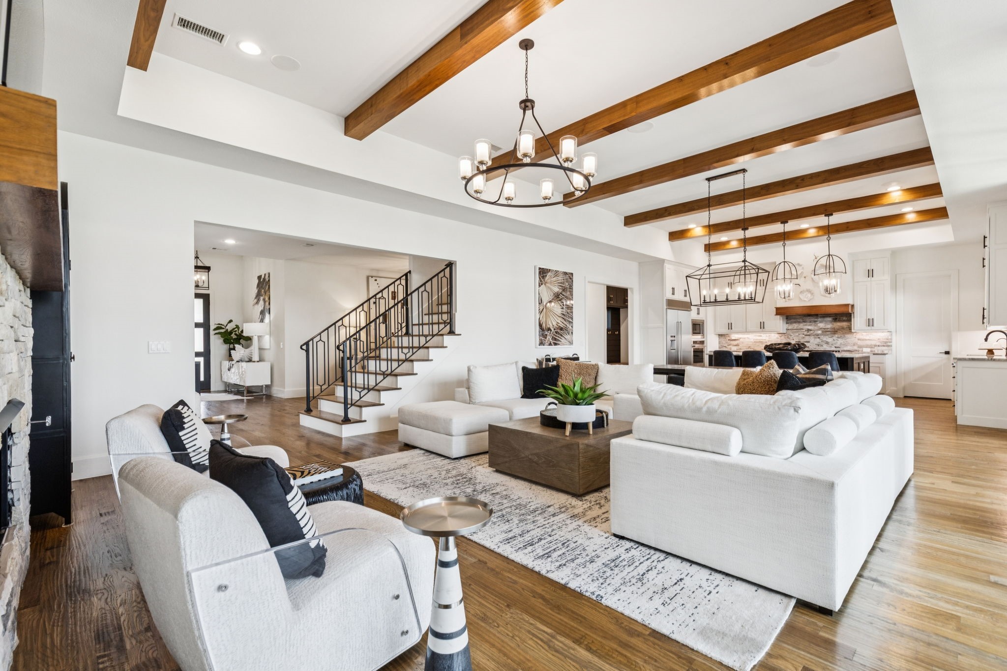 929 Winding Ridge Trail