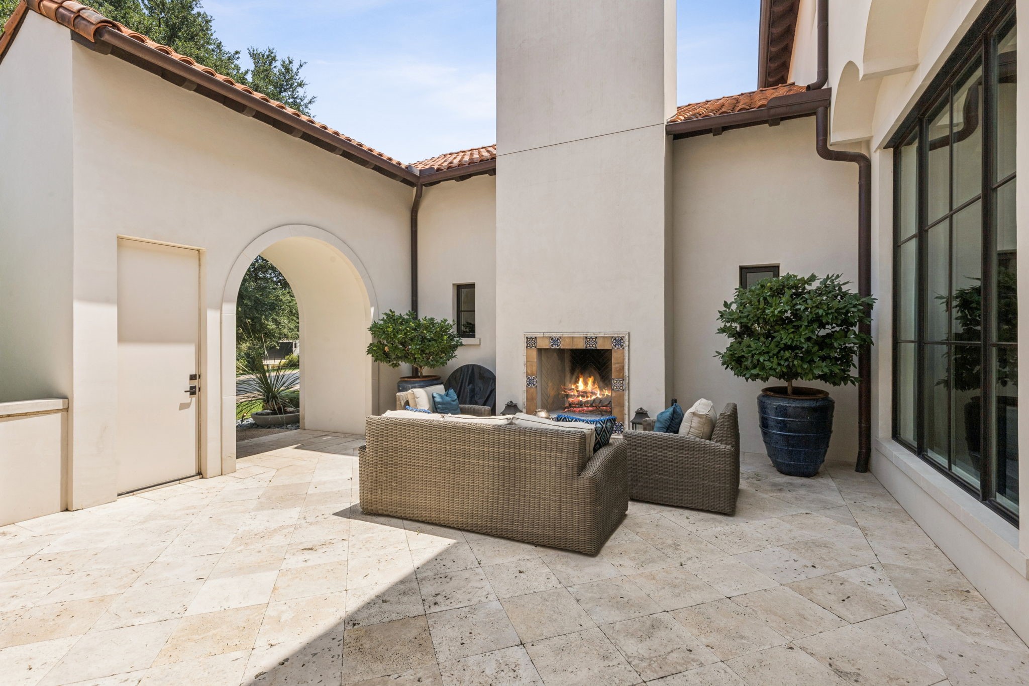 1402 Fountain Grass Court