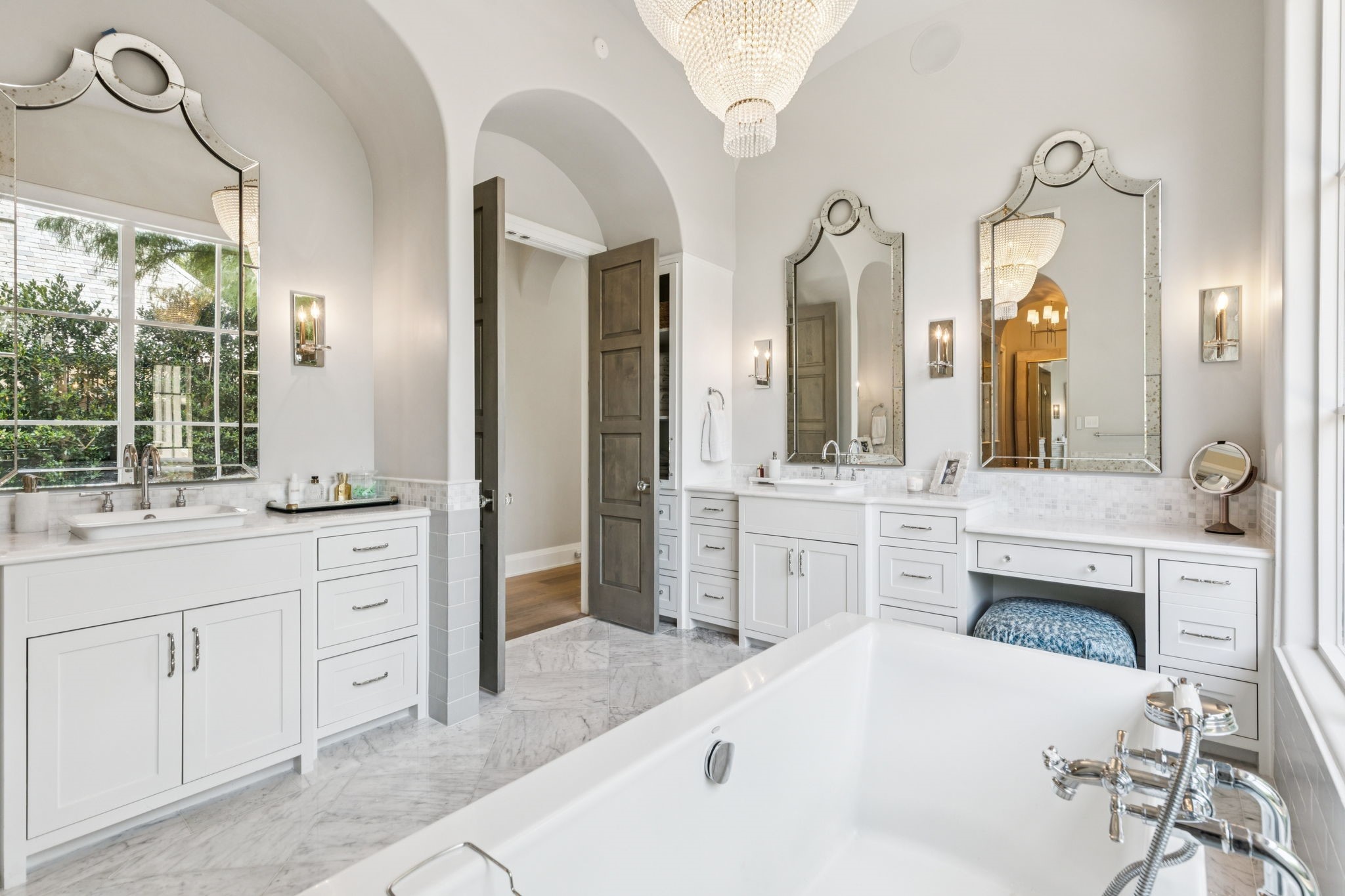 1402 Fountain Grass Court