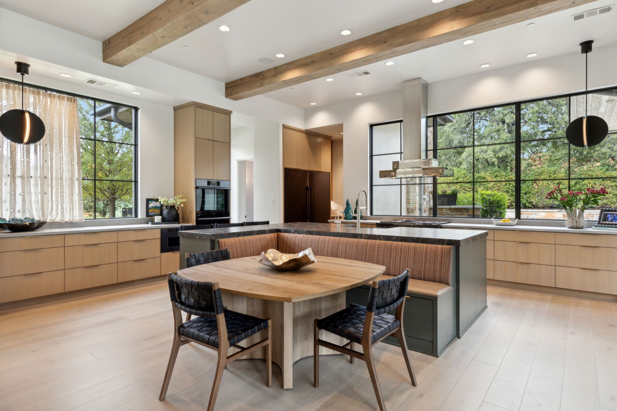 1502 Bluffview Drive