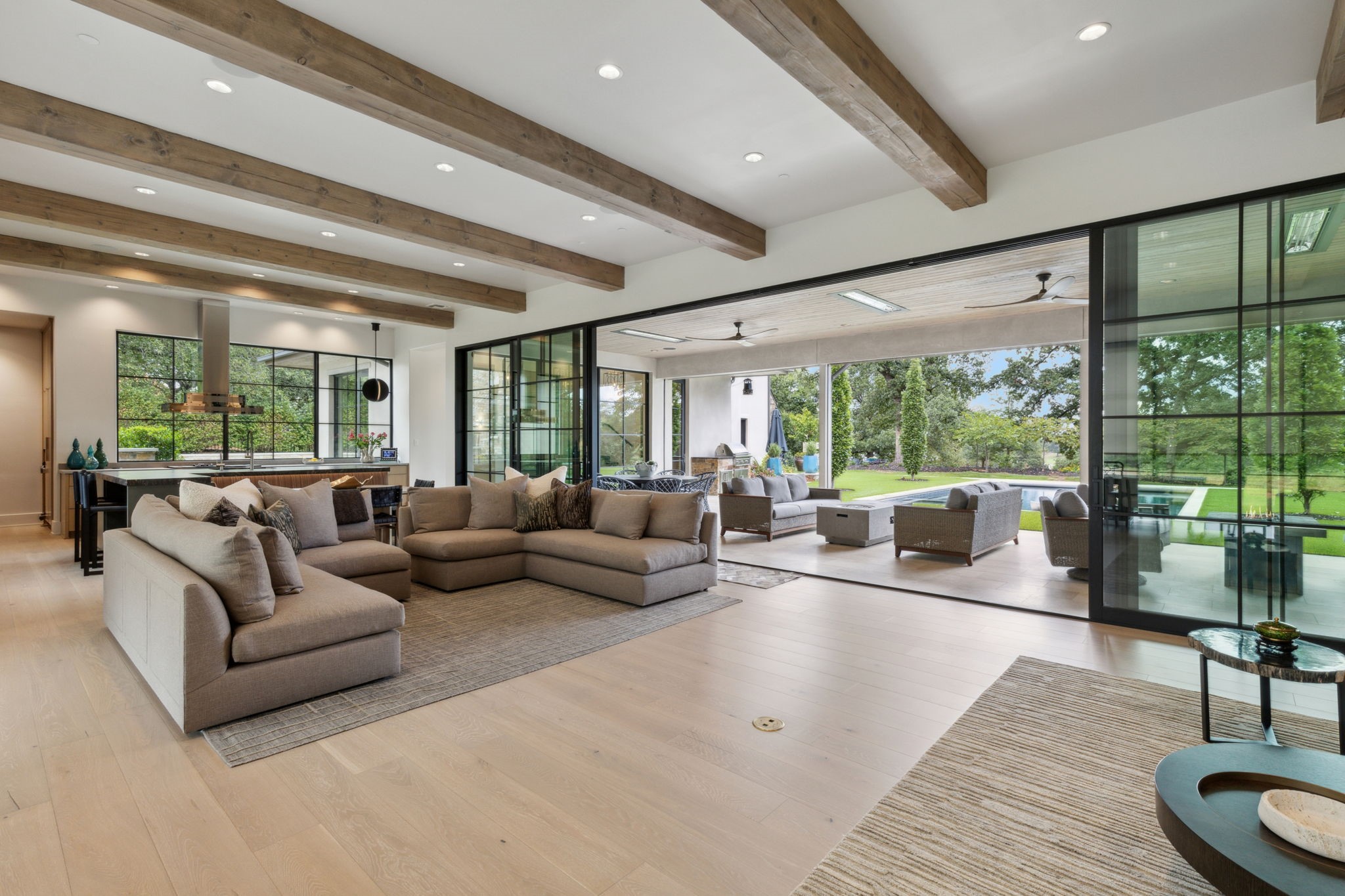 1502 Bluffview Drive