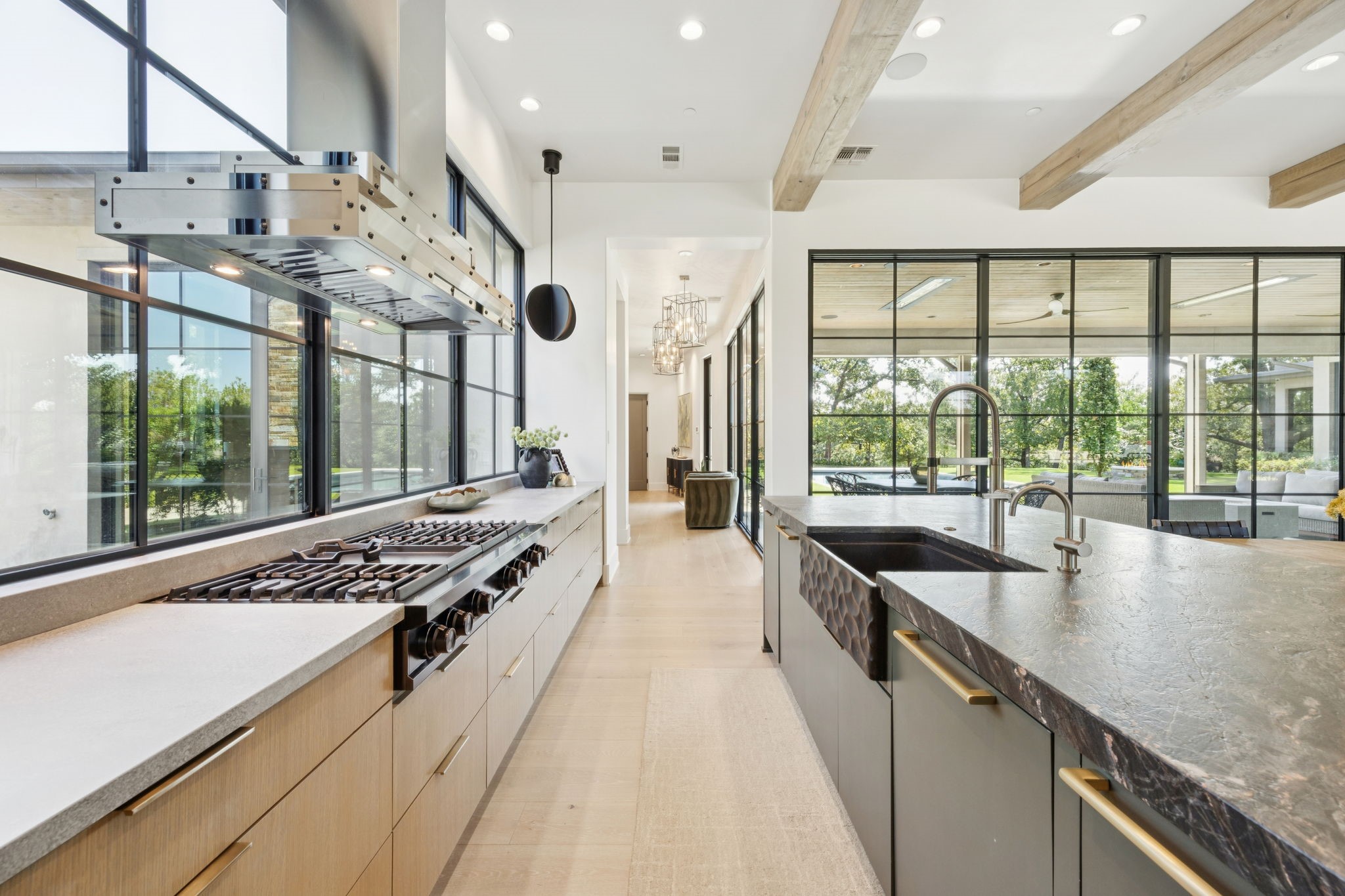 1502 Bluffview Drive