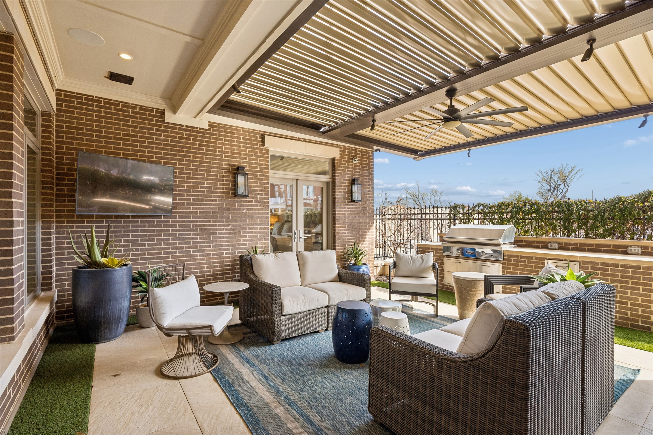 231 Park Ridge Boulevard