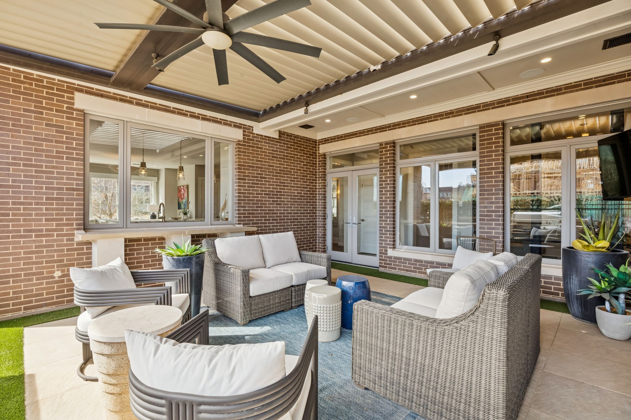 231 Park Ridge Boulevard