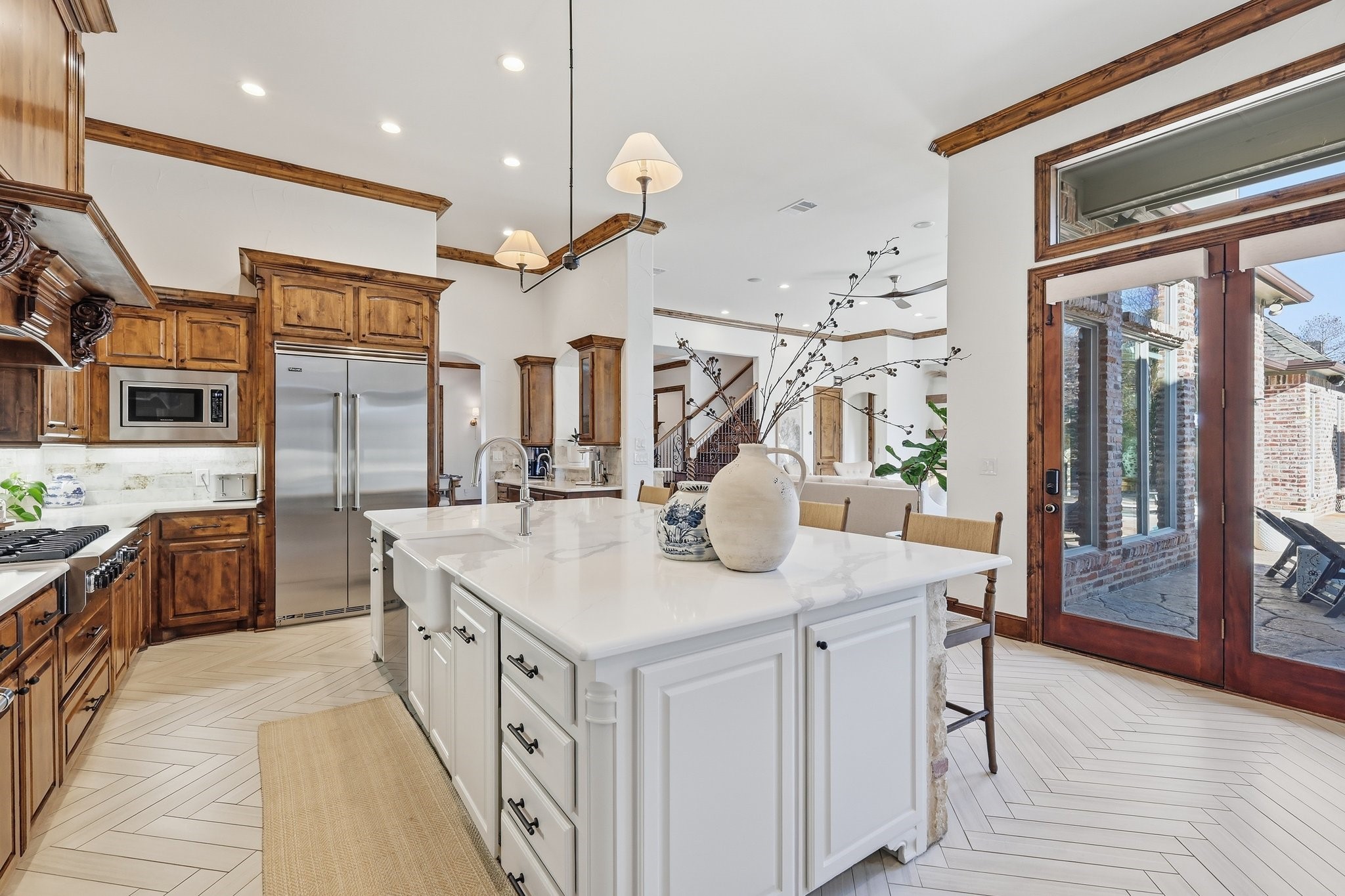 3800 Long Meadow Drive