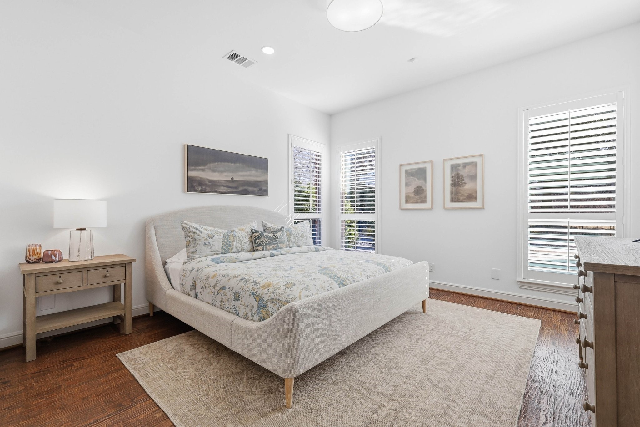 3800 Long Meadow Drive