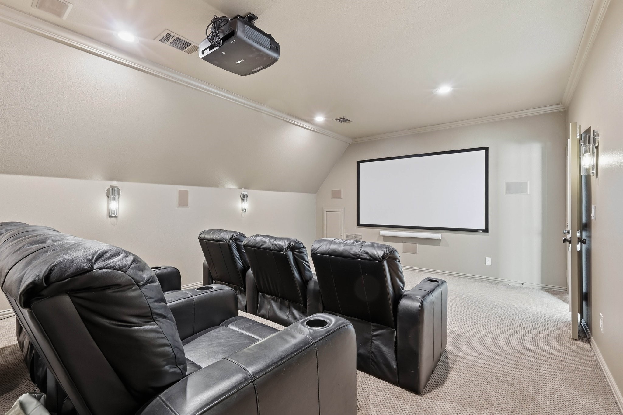 3800 Long Meadow Drive