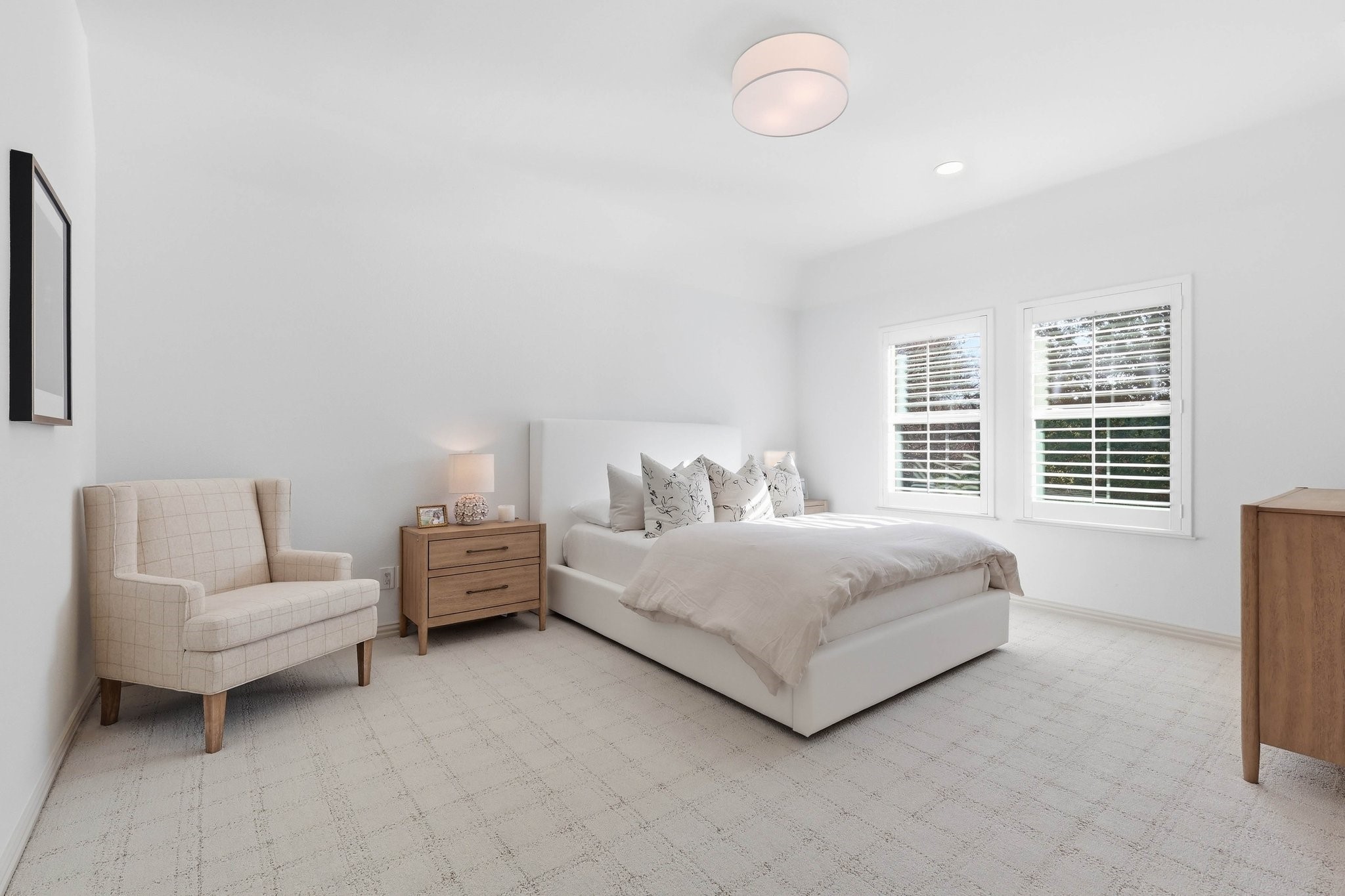 3800 Long Meadow Drive