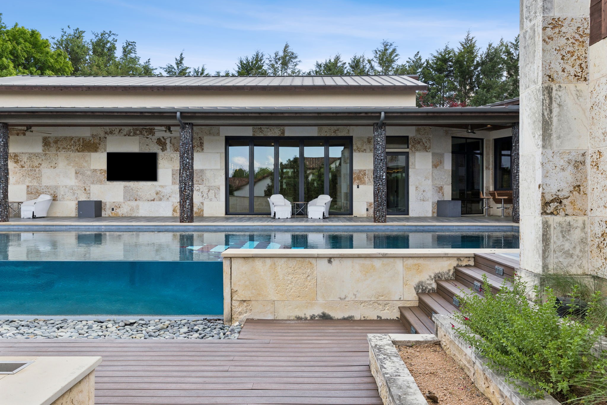 1408 Fountain Grass Court