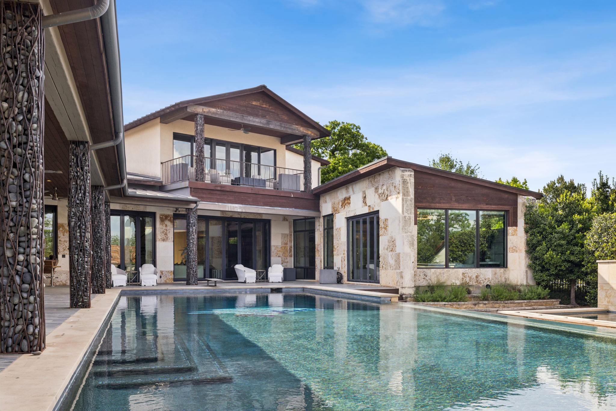 1408 Fountain Grass Court