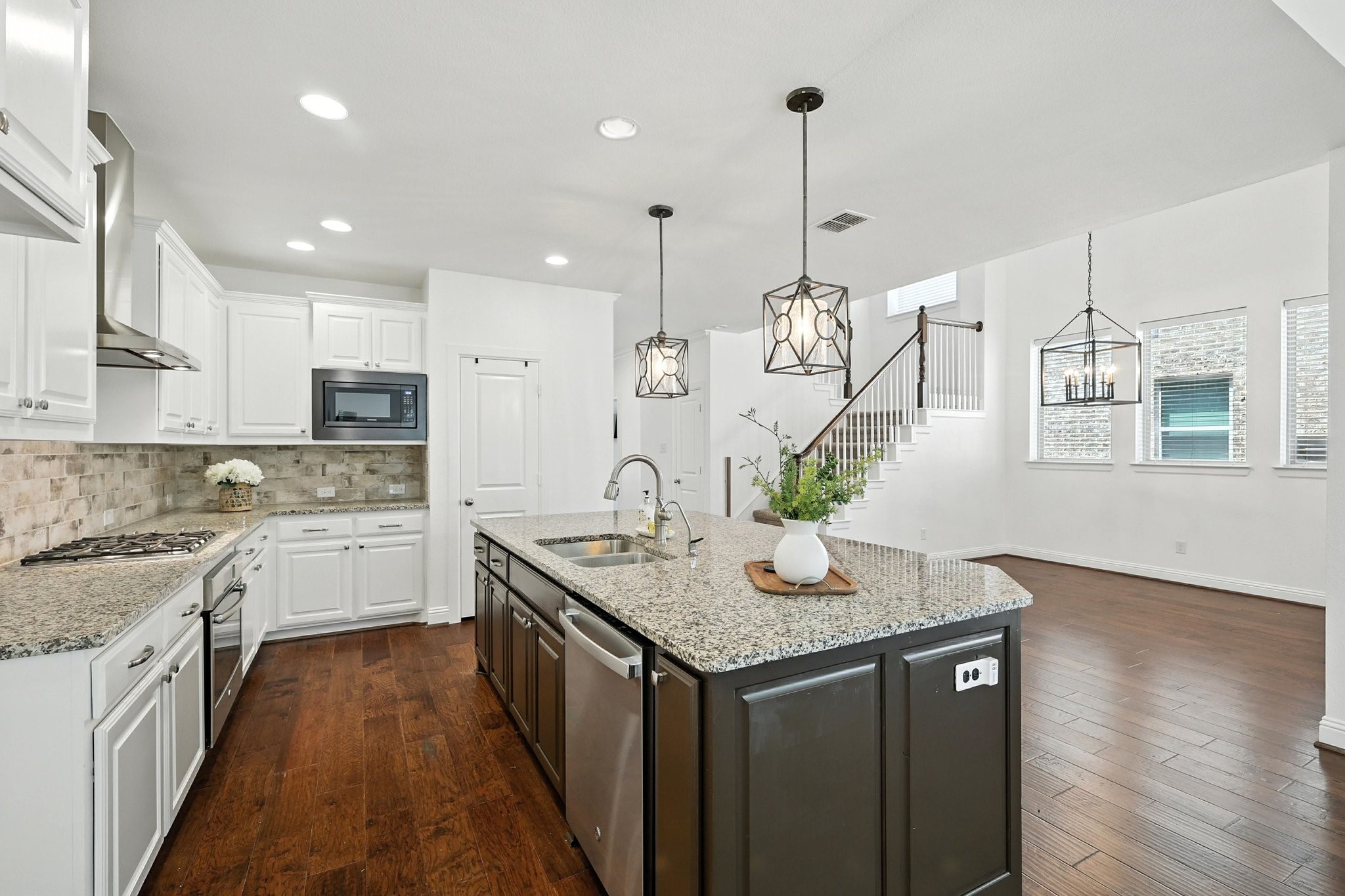 1516 8th Street