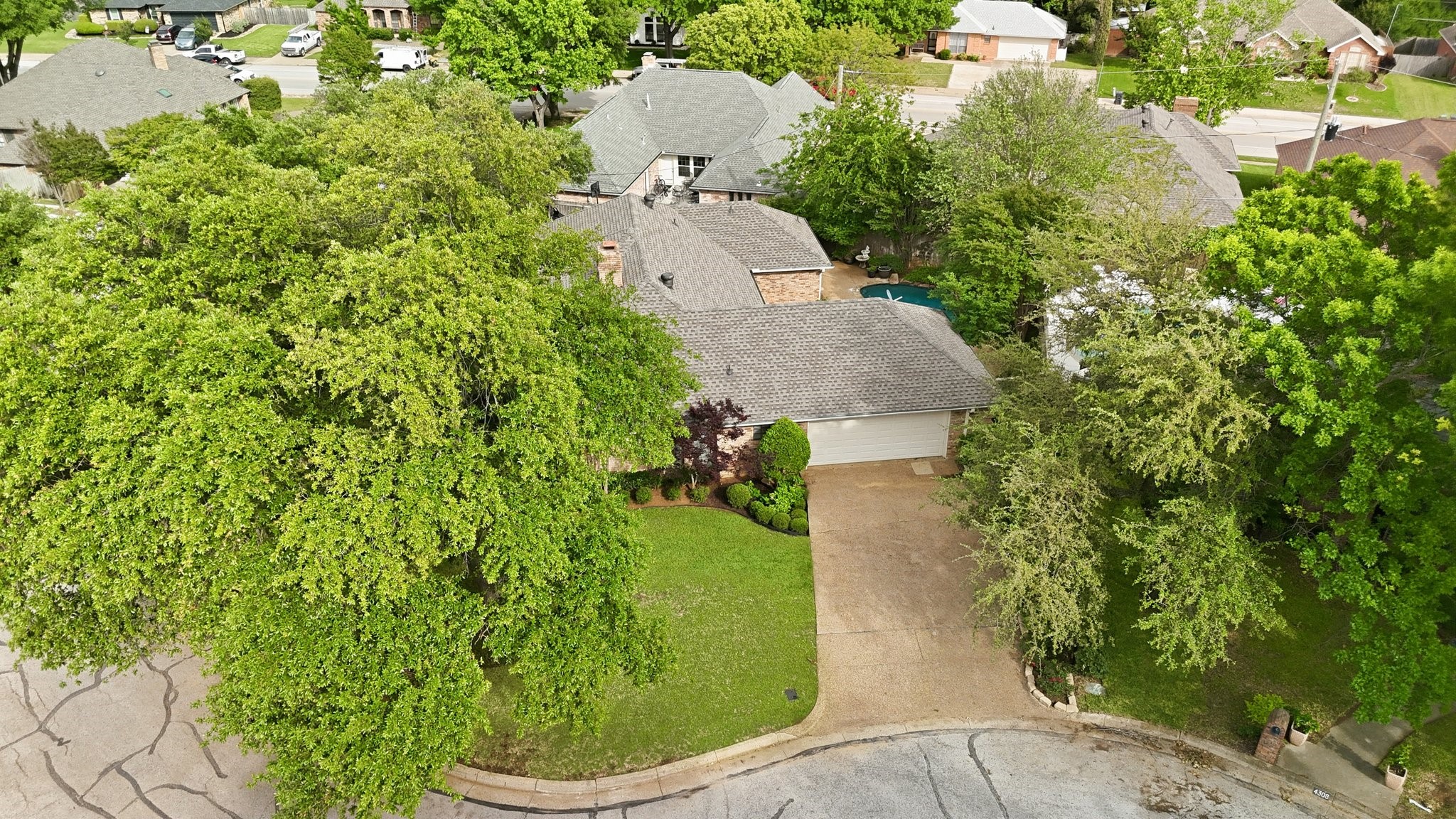 4306 Essex Court