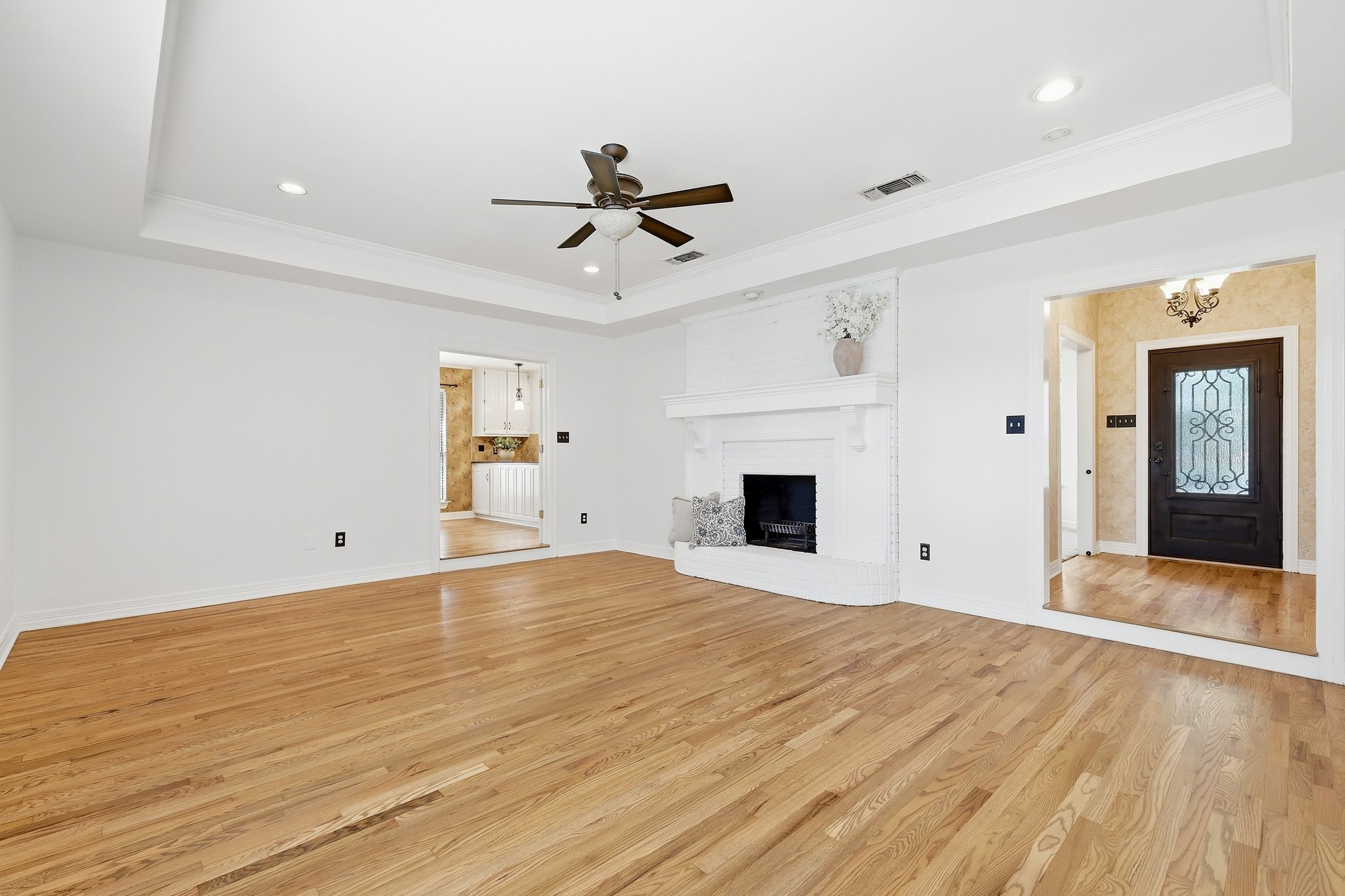 4306 Essex Court