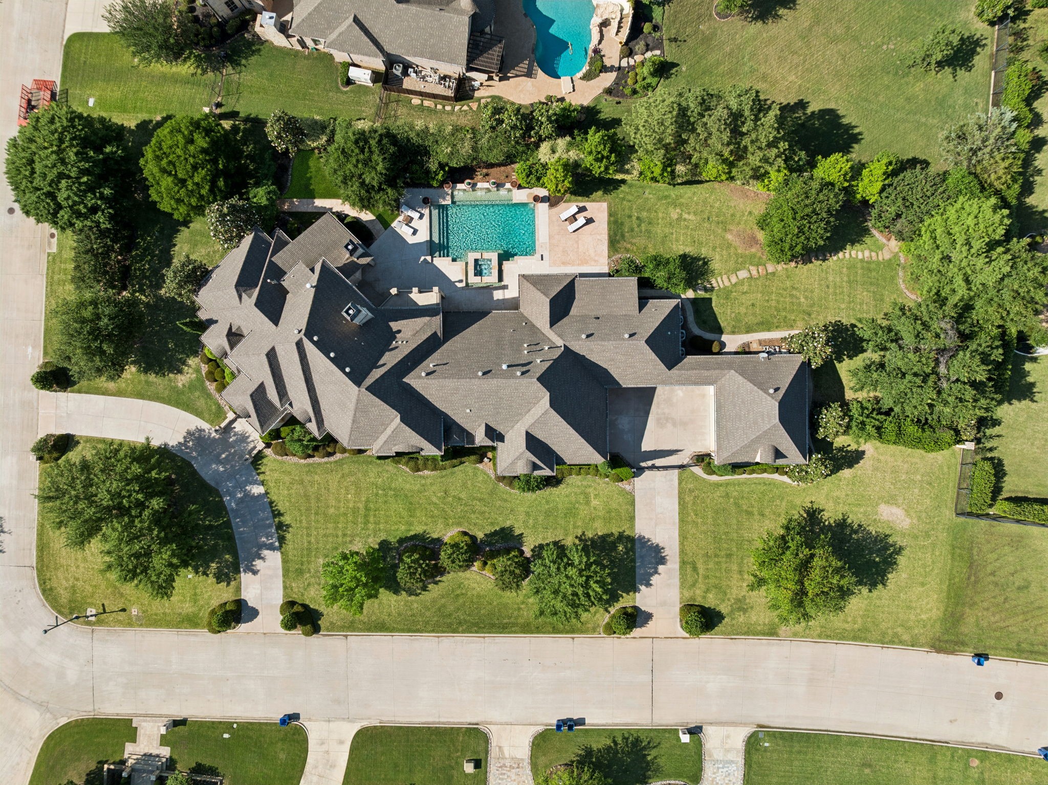 1701 Live Oak Lane