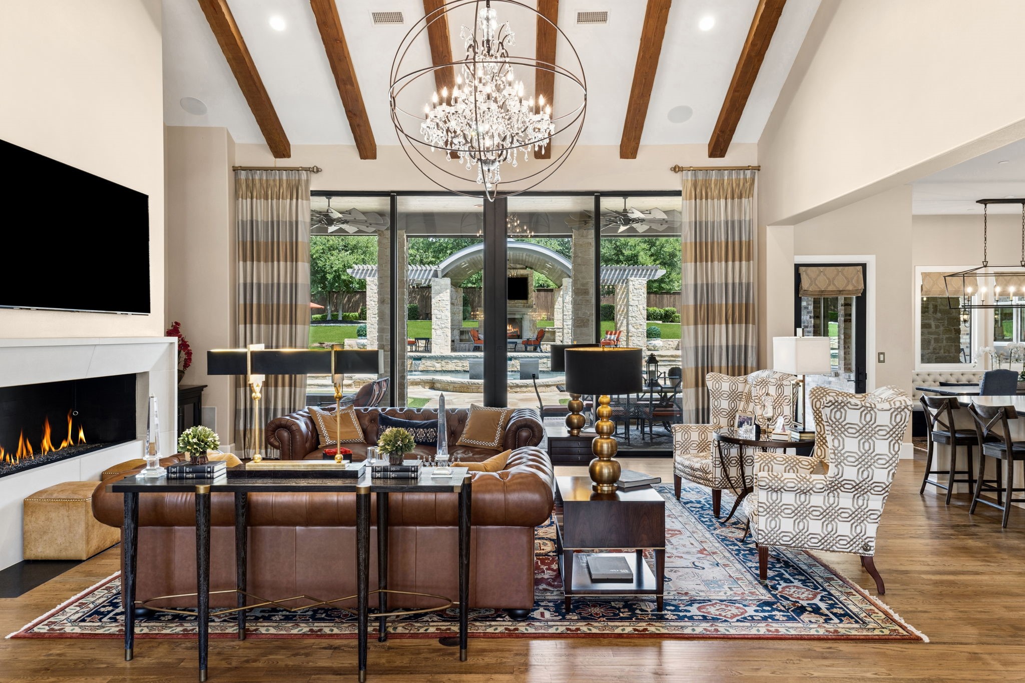 1925 Cielo Court