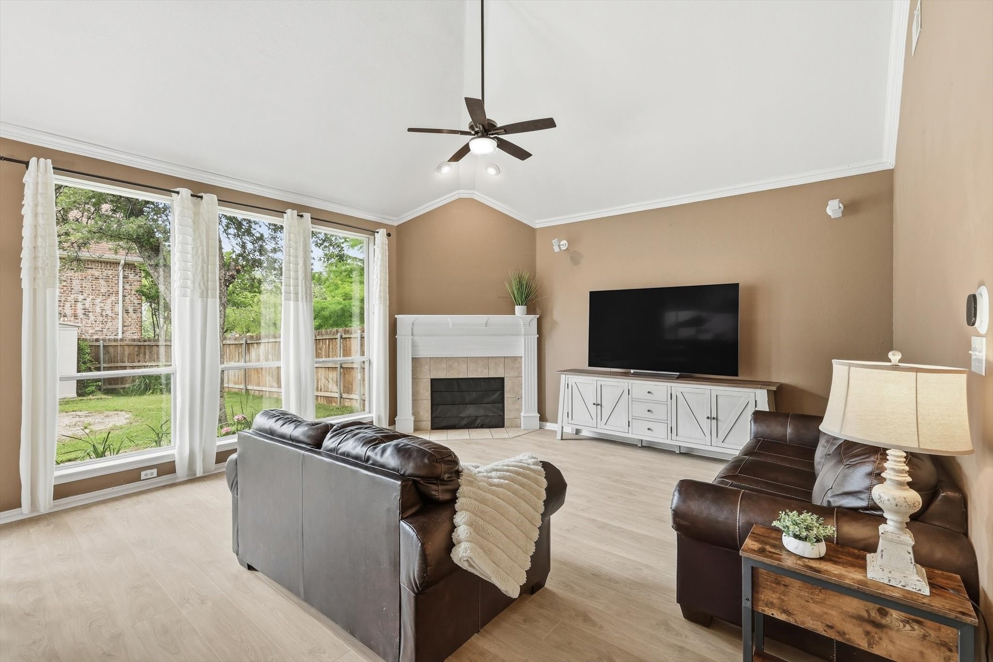 5733 Sugar Maple Drive